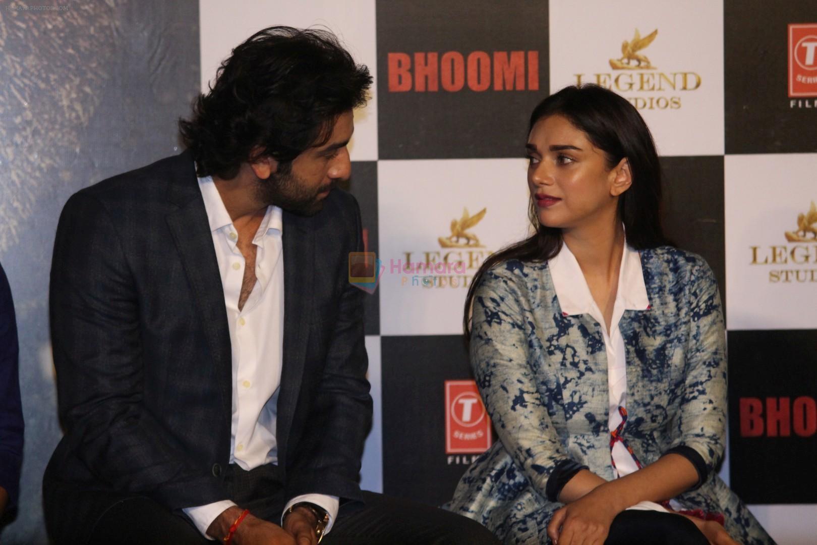 Ranbir Kapoor, Aditi Rao Hydari at the Trailer Launch Of Film Bhoomi on 10th Aug 2017