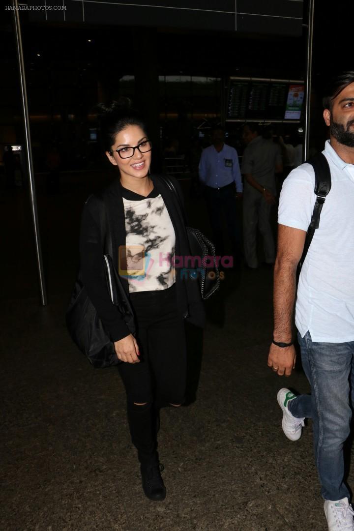 Sunny Leone At International Airport on 17th Aug 2017