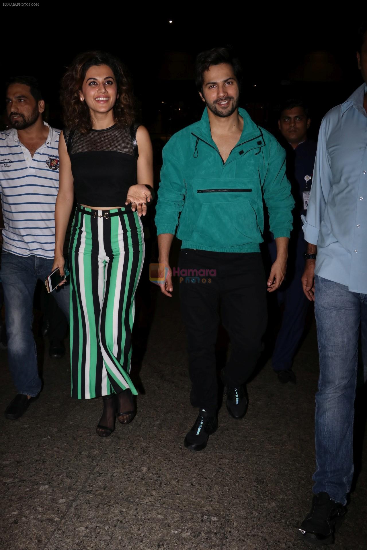 Varun Dhawan,Taapsee Pannu Spotted At Airport on 7th Sept 2017