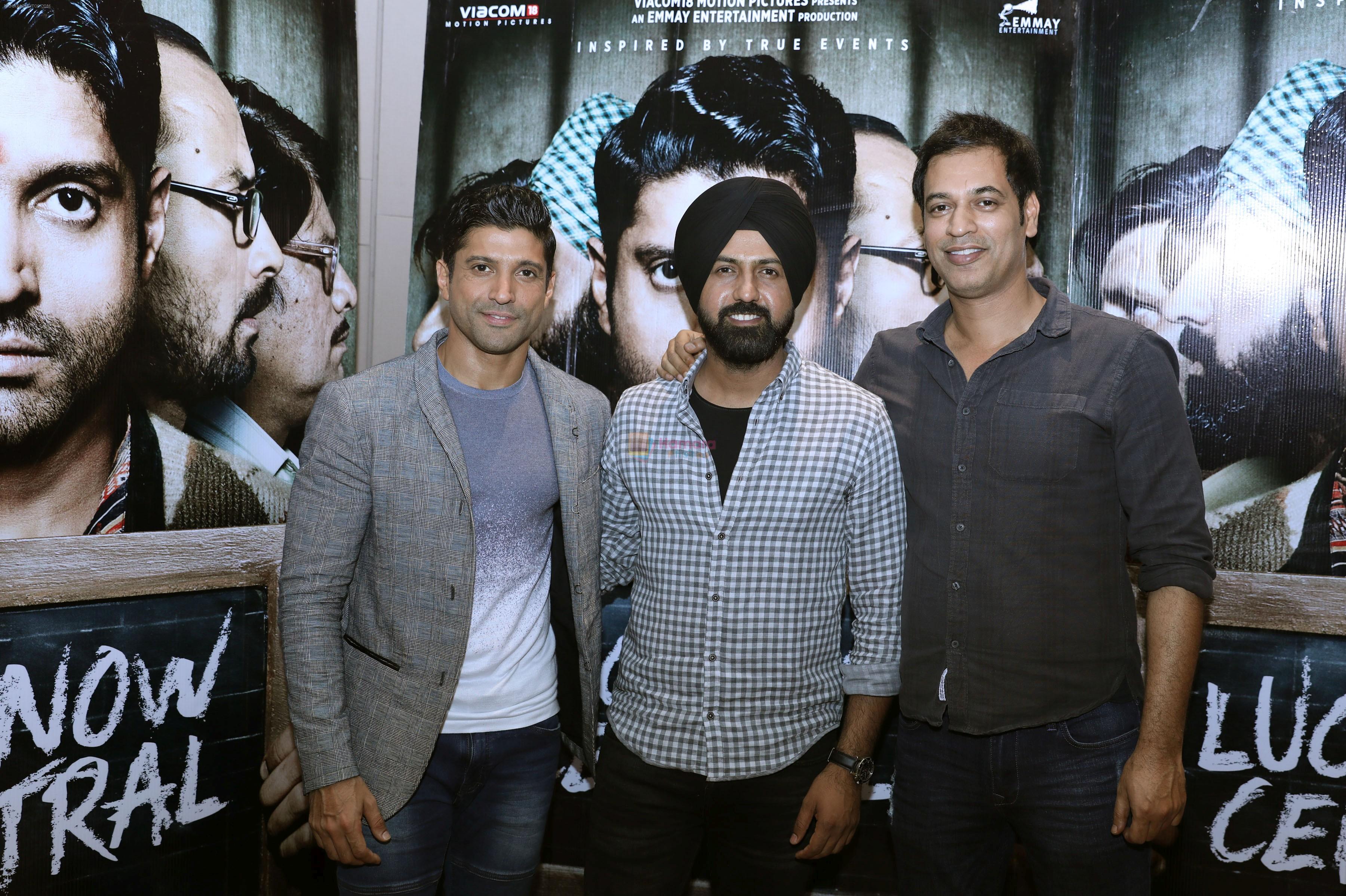 Gippy Grewal & Farhan Akhtar Promote Lucknow Central in Chandigarh on 8th Sept 2017