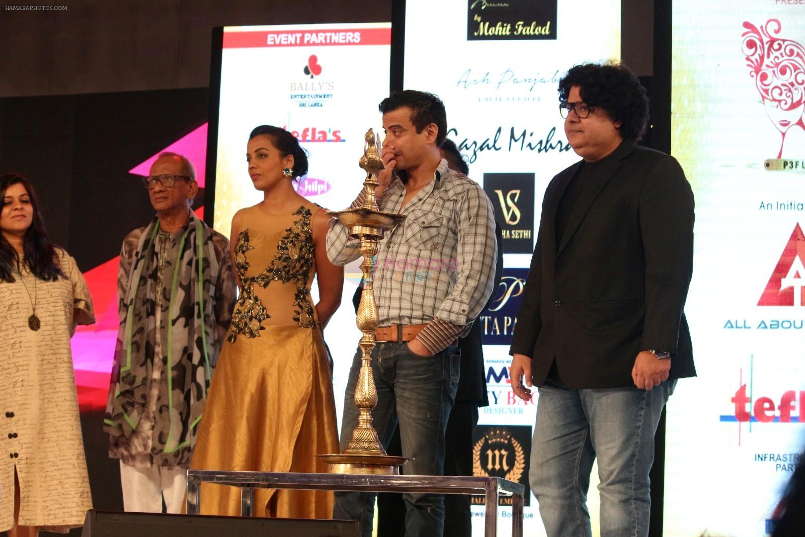 Mugdha Godse, Sajid Khan at Page3 Fashion & Lifestyle Awards on 15th Sept 2017