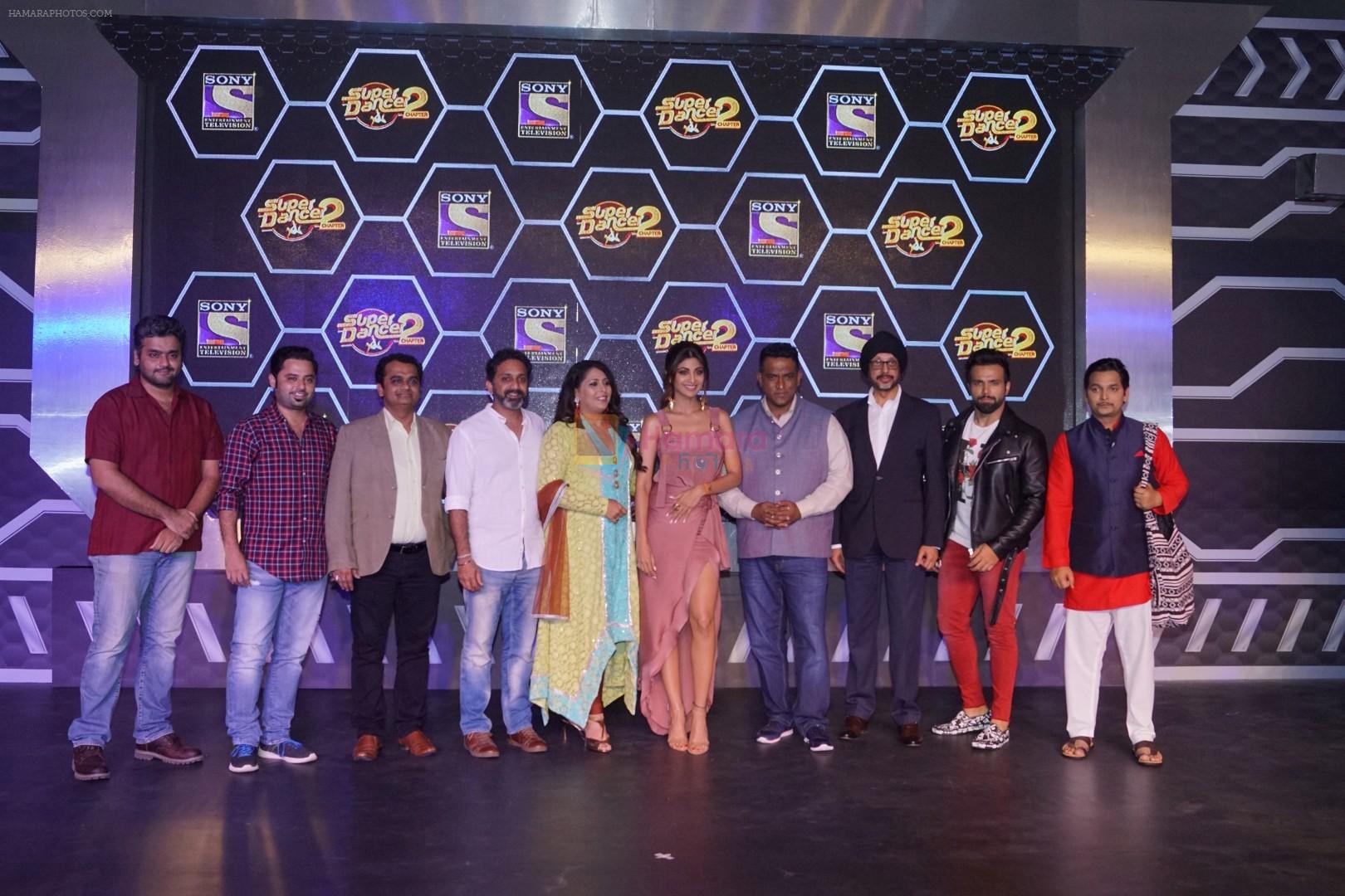 Anurag Basu, Shilpa Shetty, Geeta Kapoor, Rithvik Dhanjani At The Launch Of Super Dancer Chapter 2 on 22nd Sept 2017