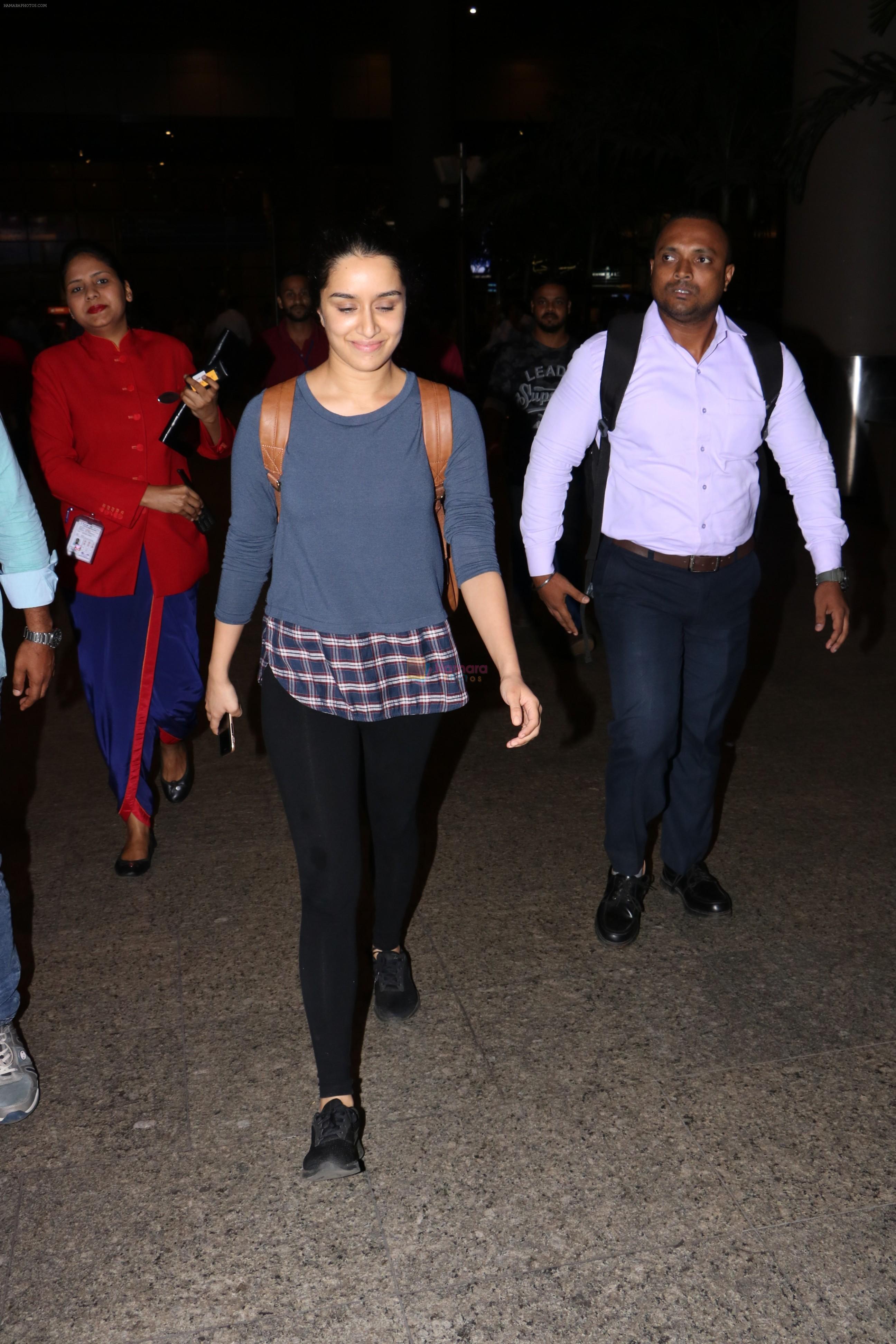 Shraddha Kapoor Spotted At Airport on 11th Oct 2017