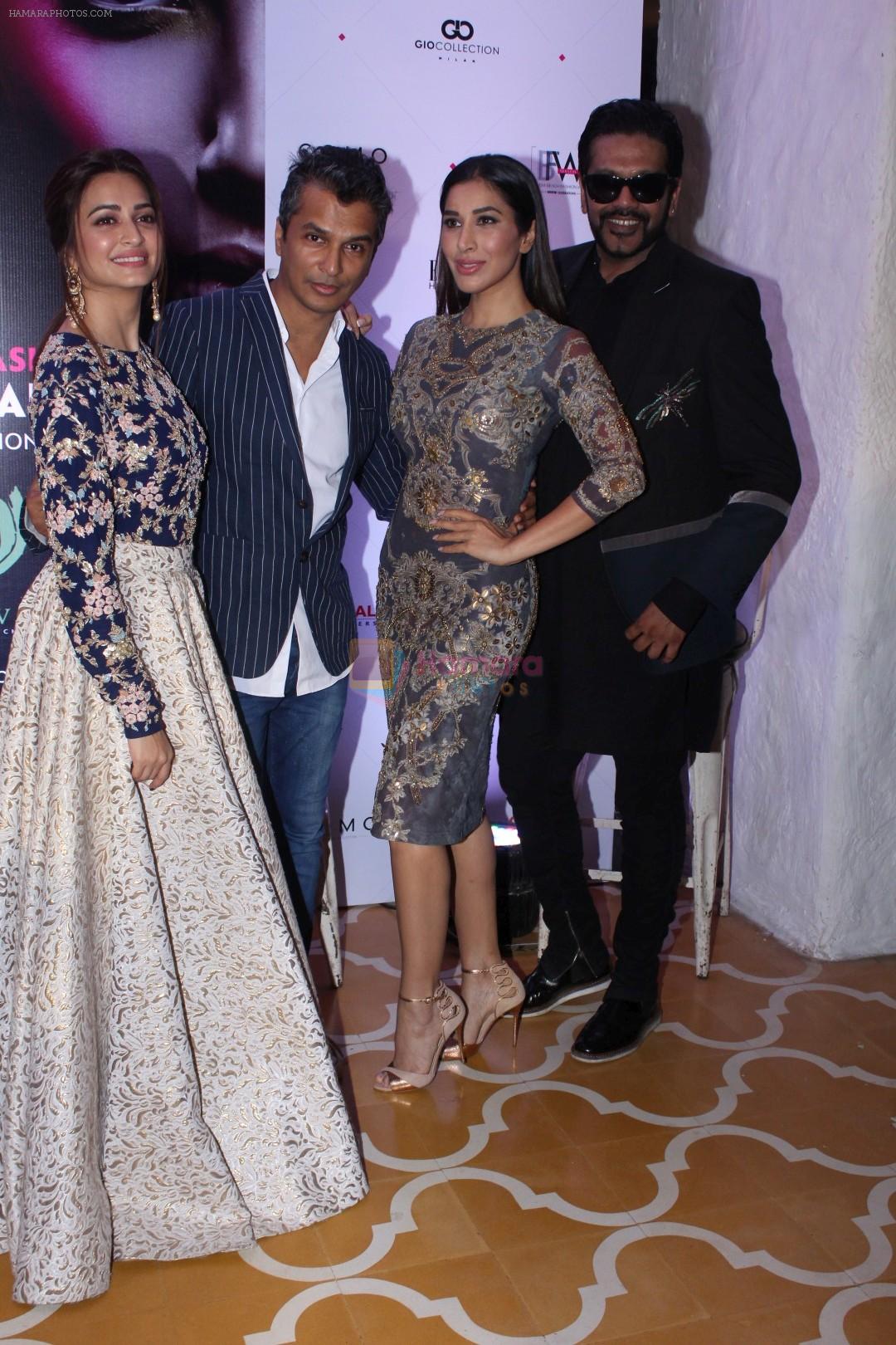 Sophie Choudry, Kriti Kharbanda, Vikram Phadnis, Rocky S At The Press Conference Of India Beach Fashion Week on 23rd Oct 2017