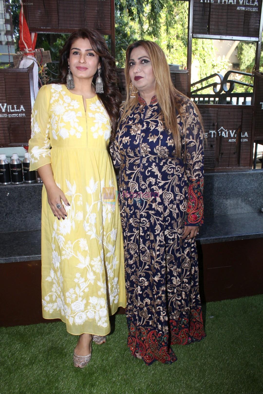 Raveena Tandon, mehjbeen khan at the Thai Villa on 24th Oct 2017