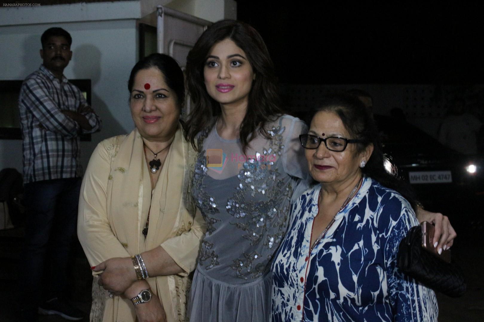 Shamita Shetty, Sunanda Shetty at the Special Screening Of Film Jia Aur Jia on 26th Oct 2017