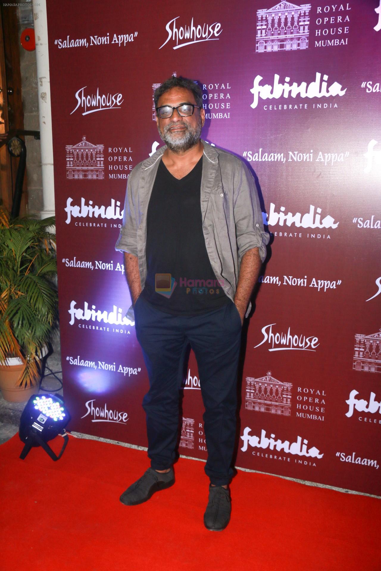 R Balki at the Special preview of Salaam Noni Appa based on Twinkle Khanna's novel at Royal Opera House in mumbai on 28th Oct 2017