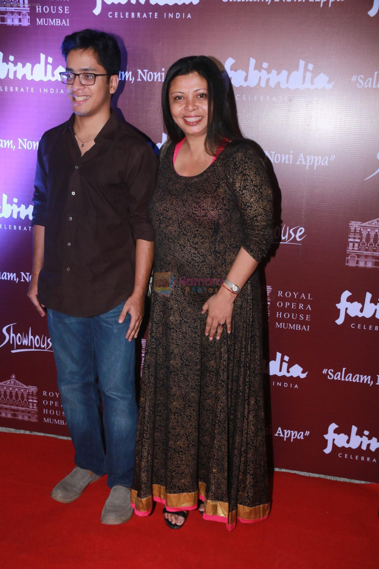 Nandita Puri, Ishaan Puri at the Special preview of Salaam Noni Appa based on Twinkle Khanna's novel at Royal Opera House in mumbai on 28th Oct 2017
