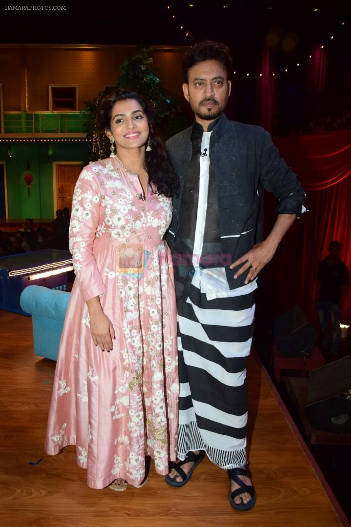 Irrfan Khan, Parvathy Promote Film Qarib Qarib Singlle On Set Of The Drama Company on 31st Oct 2017