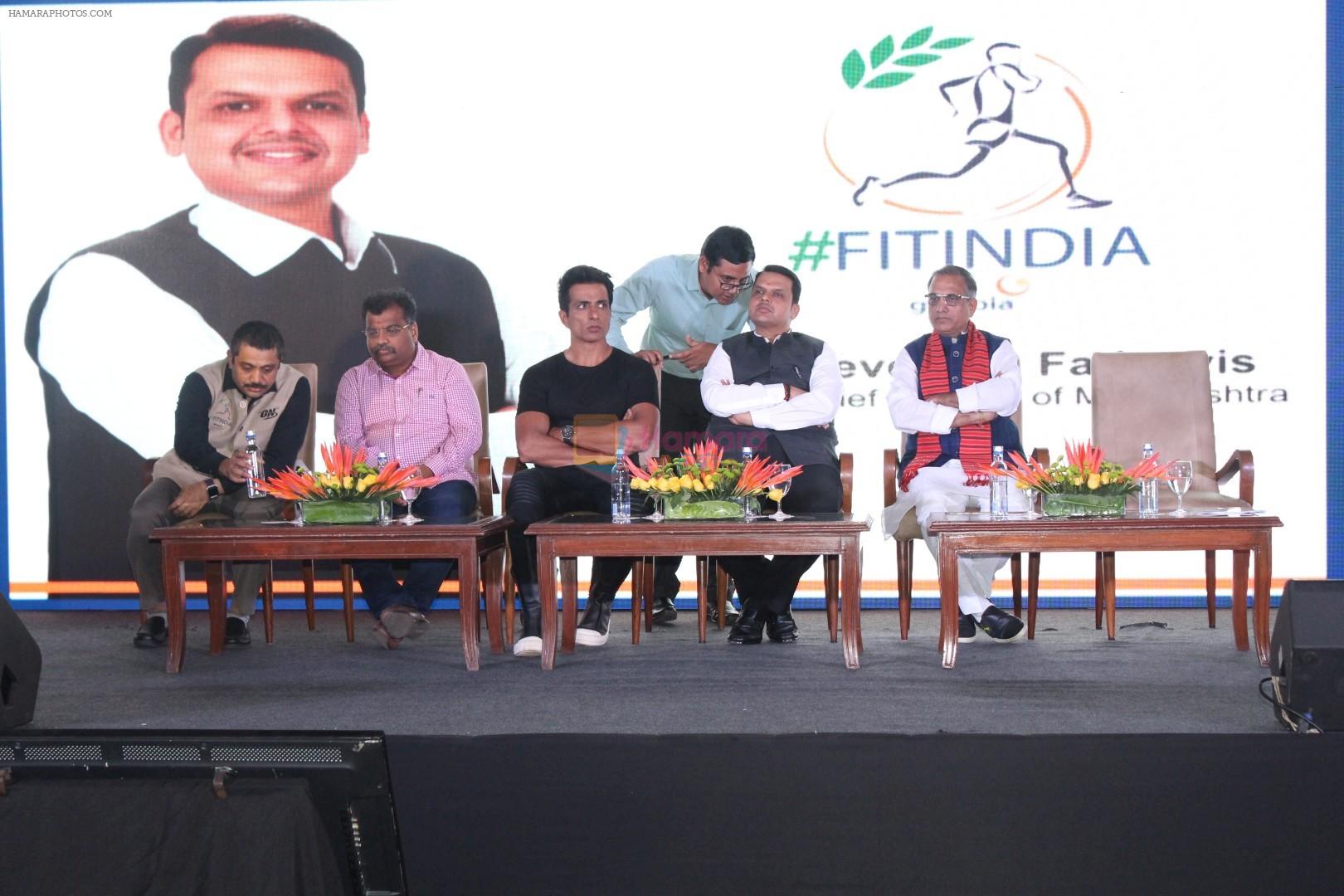 Sonu Sood & Devendra Fadnavis Support FIT INDIA Conclave on 3rd Nov 2017