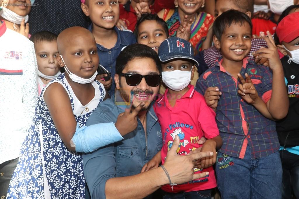 Shreyas Talpade hosts special screening of his film Golmaal Again for the Pediatric Cancer Children of Tata Memorial Hospital on 4th Nov 2017