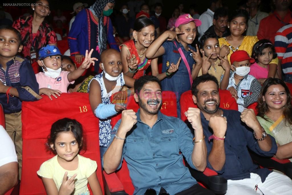 Shreyas Talpade hosts special screening of his film Golmaal Again for the Pediatric Cancer Children of Tata Memorial Hospital on 4th Nov 2017