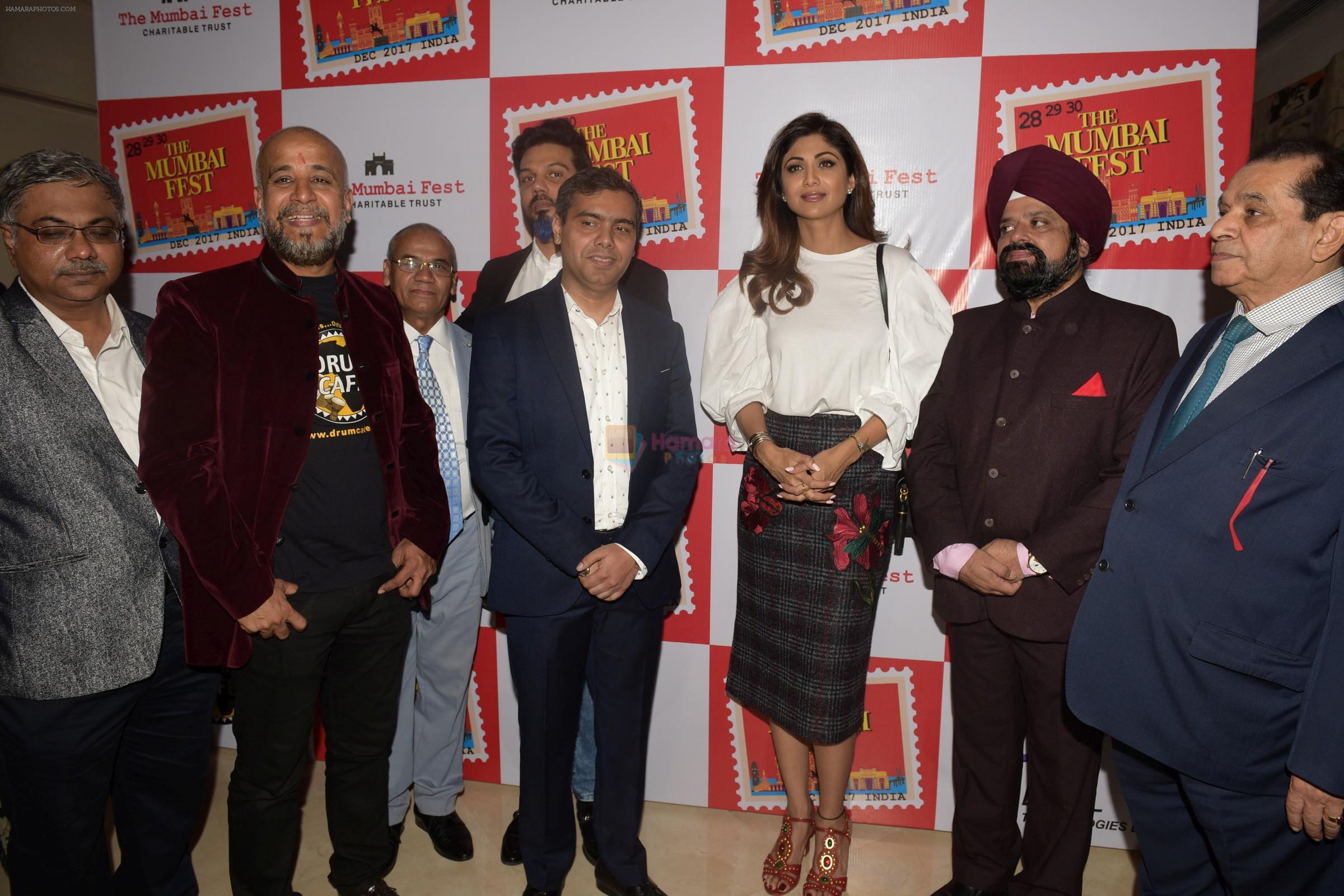 Shilpa Shetty Kundra with Team at the Unveiling & Announcement of The Mumbai Fest 2017 on 6th Nov 2017