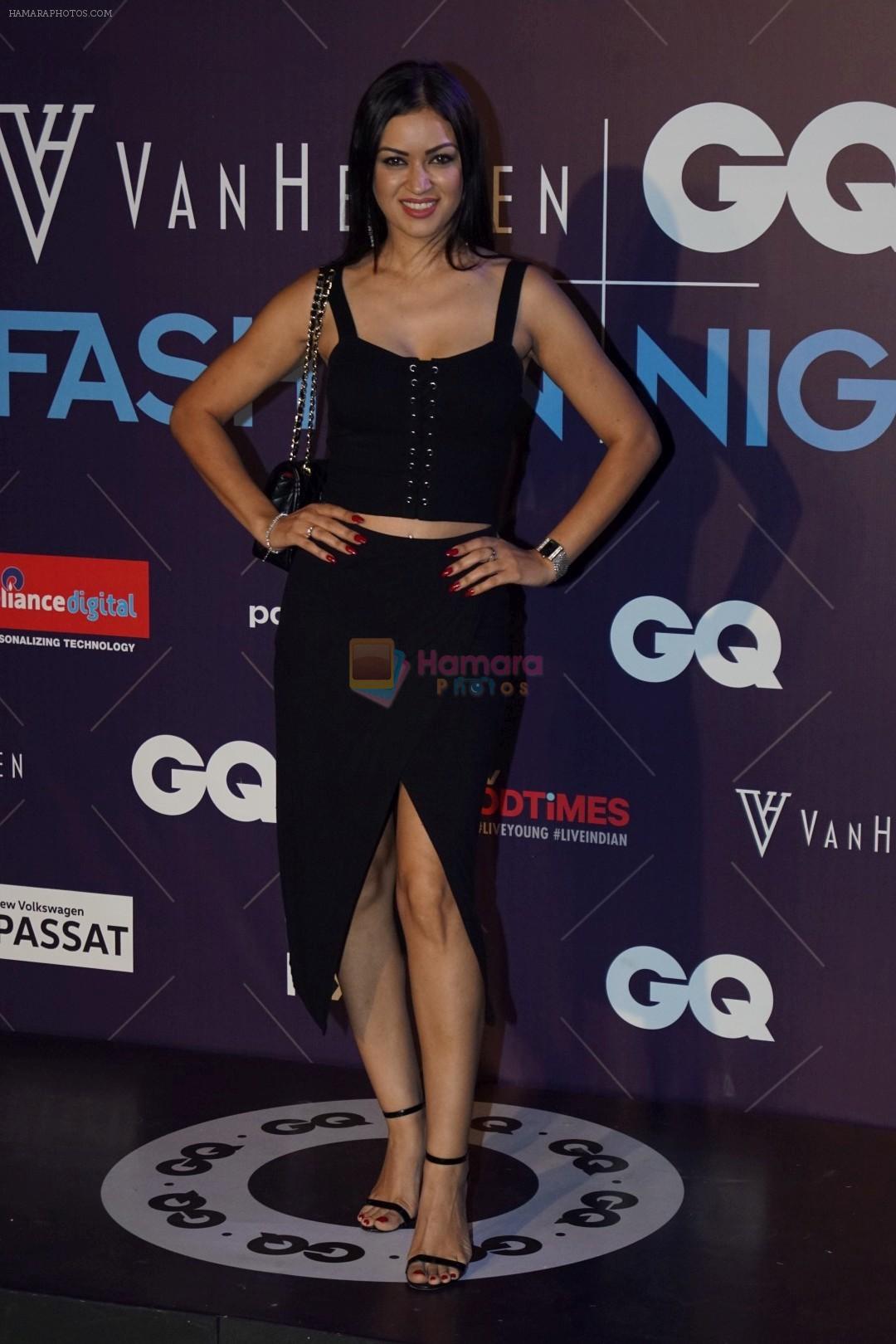 Maryam Zakaria at Van Heusen and GQ Fashion Nights 2017 on 11th Nov 2017