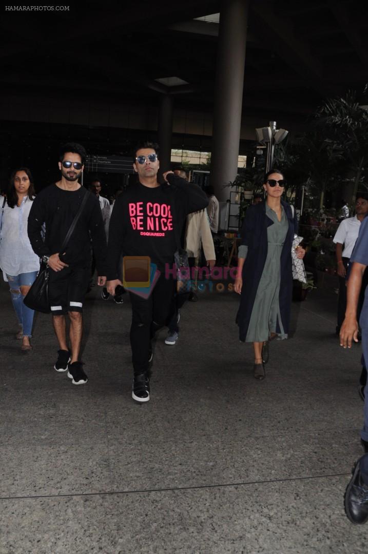 Shahid Kapoor, Karan Johar, Neha Dhupia Spotted At Airport on 18th Nov 2017