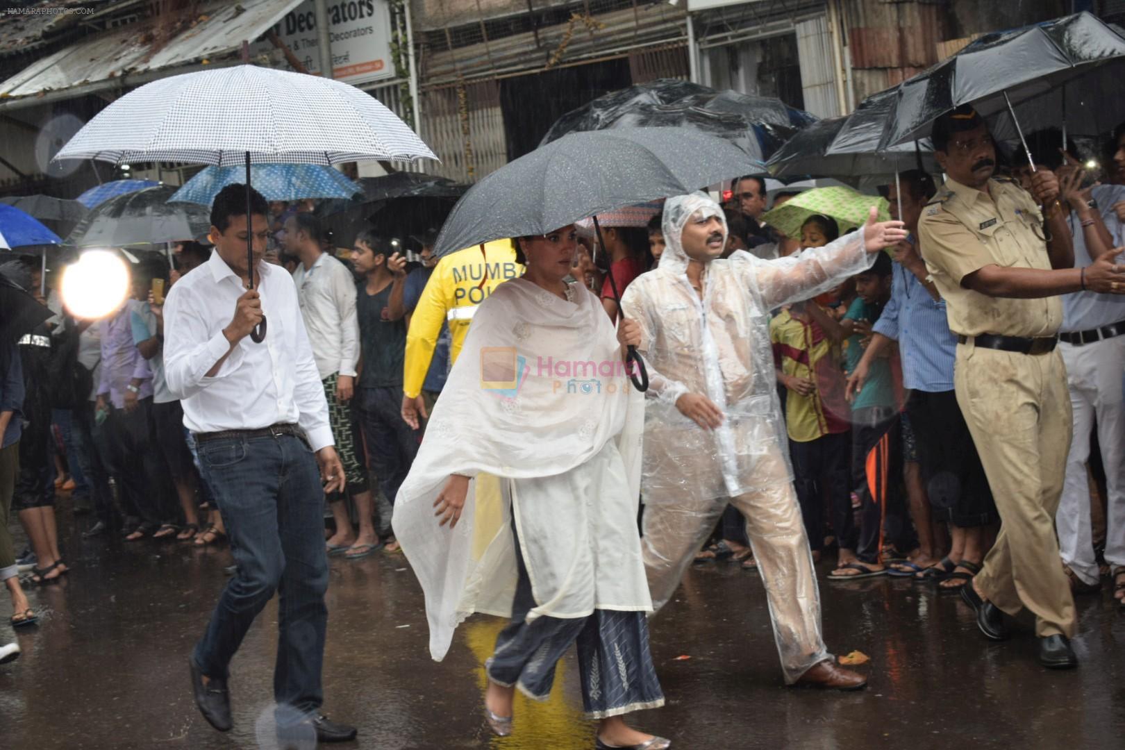 Lara Dutta at Shashi Kapoor Funeral on 4th Nov 2017