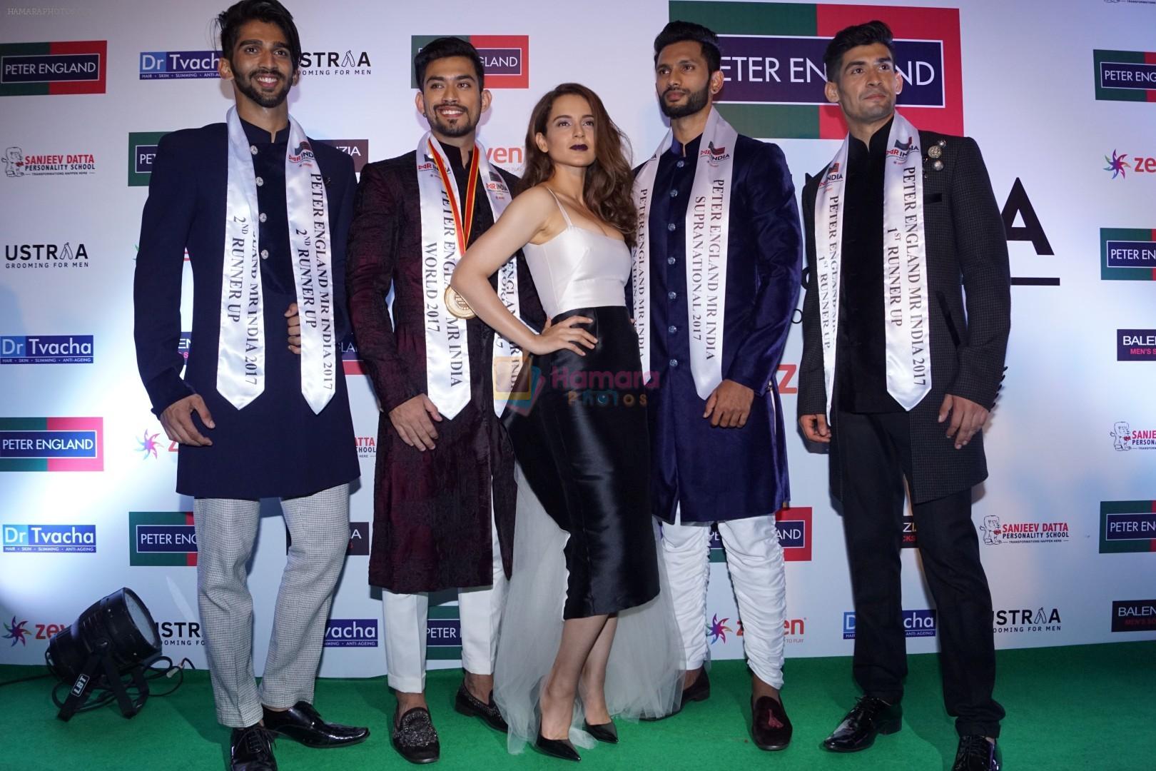 Kangana Ranaut at the Red Carpet Of Peter England Mr. India Finale on 14th Dec 2017