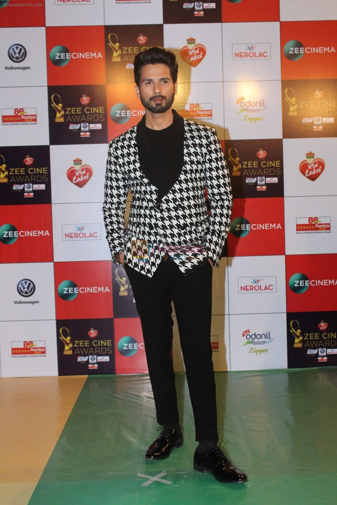 Shahid Kapoor at the Red Carpet Event Of Zee Cine Awards 2018 on 19th Dec 2017