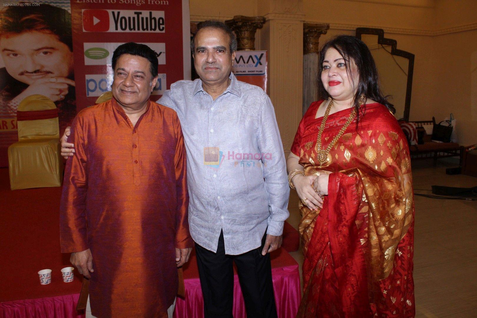 Anup Jalota, Suresh Wadkar at the launch of New Album Tum Bin on 22nd Dec 2017