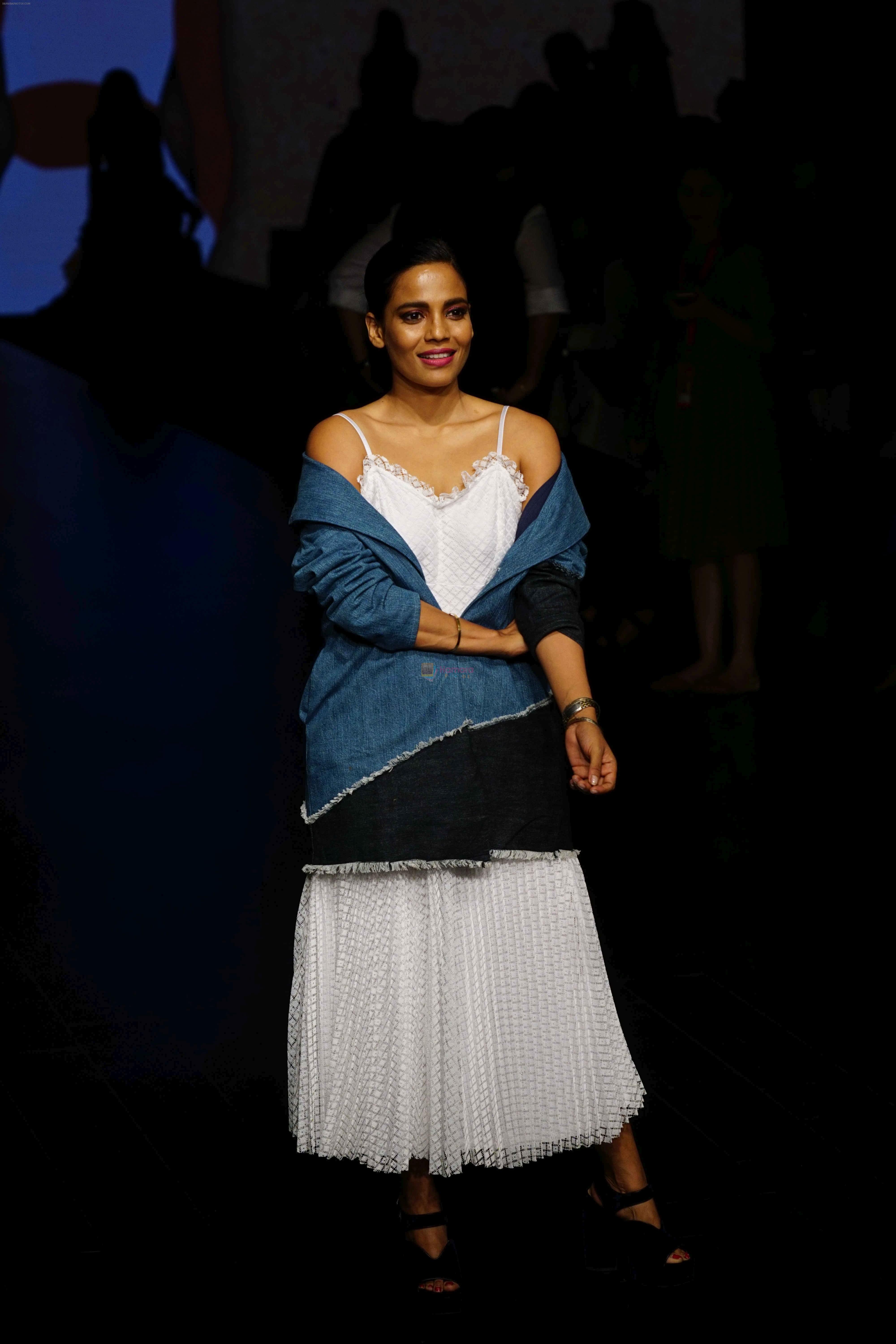 Priyanka Bose at Lakme Fashion Week 2018 on 31st Jan 2018