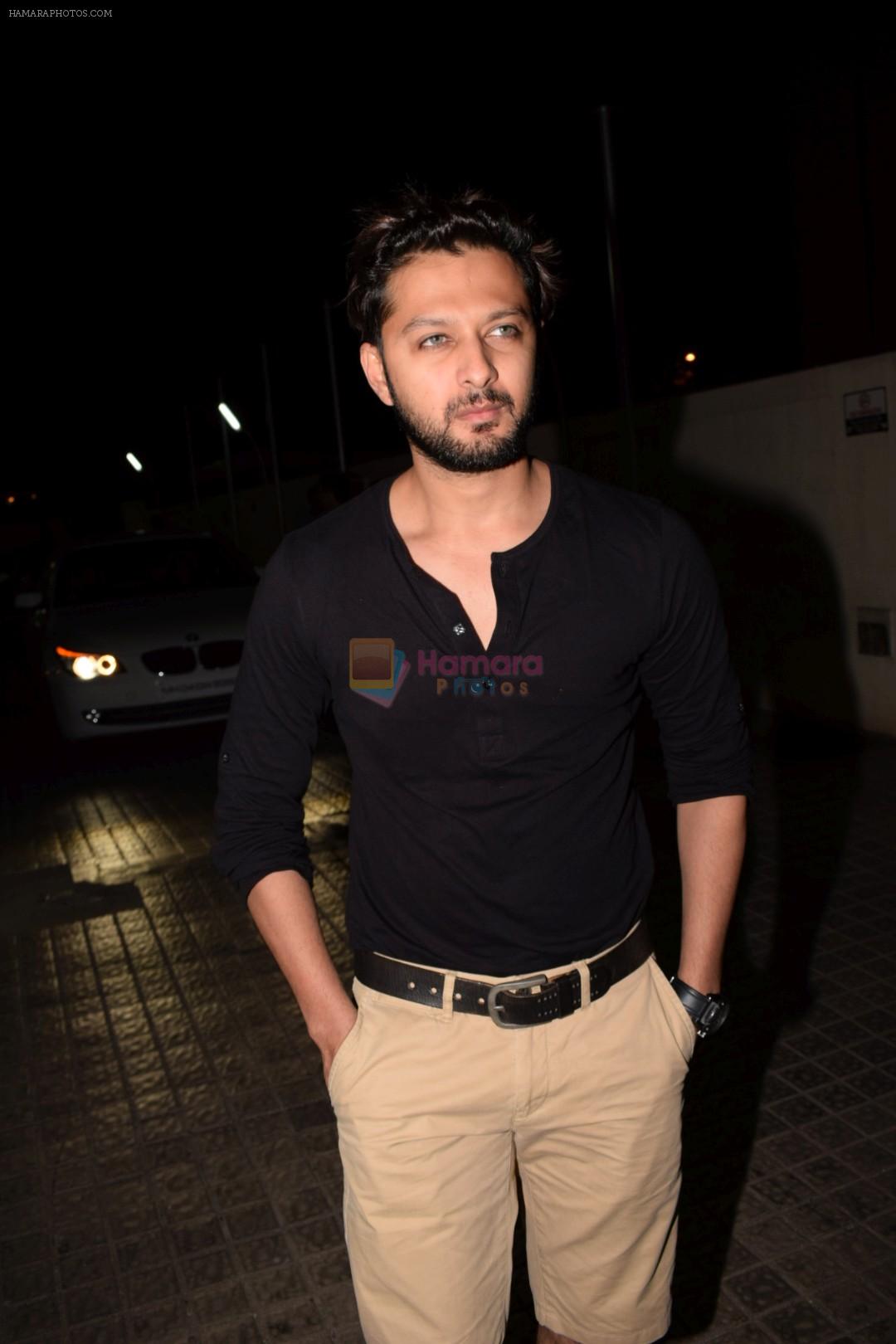 Vatsal Sheth Spotted At Pvr Juhu on 13th March 2018