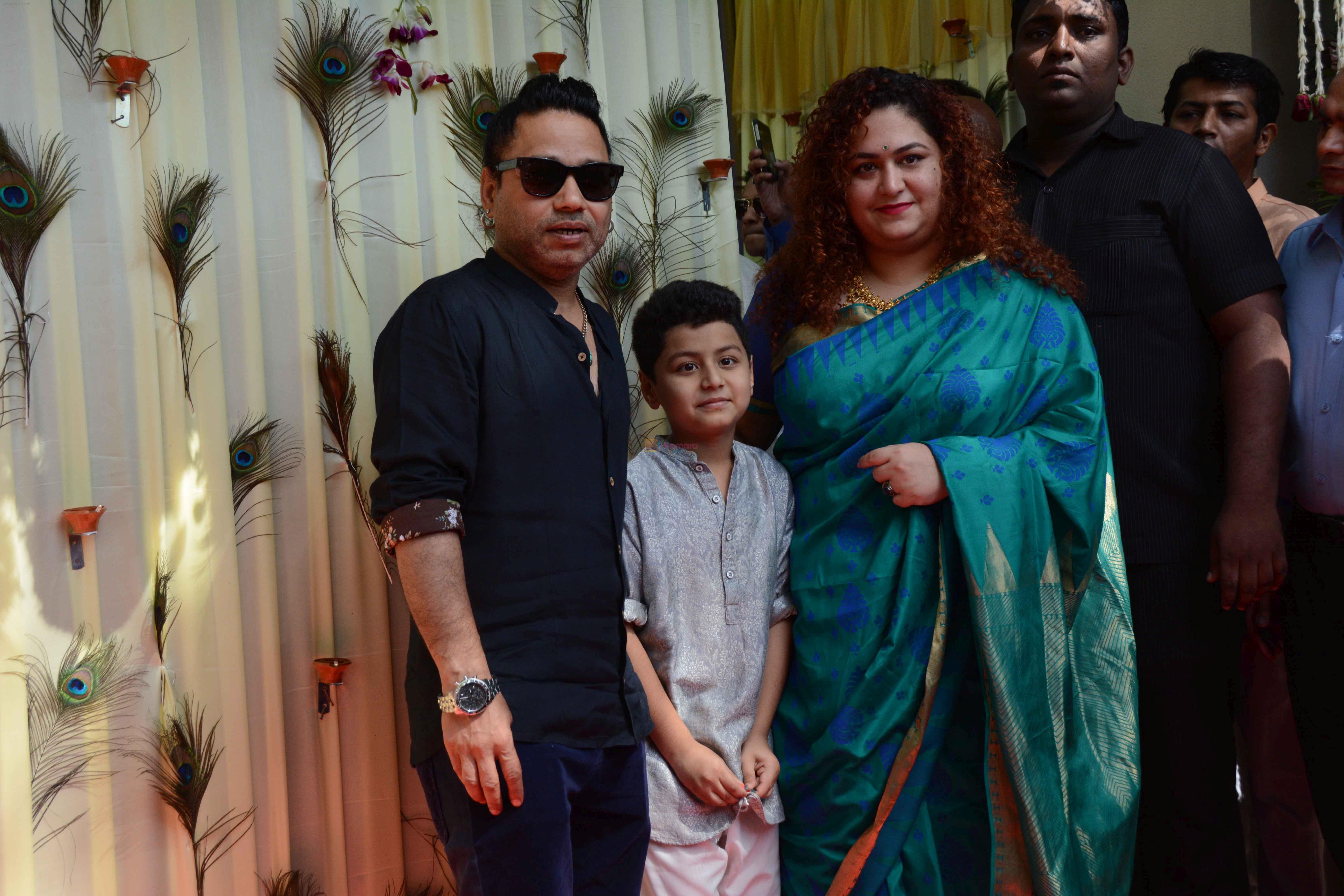 Kailash Kher at The auspicious occasion of Annaprasanna on 22nd March 2018