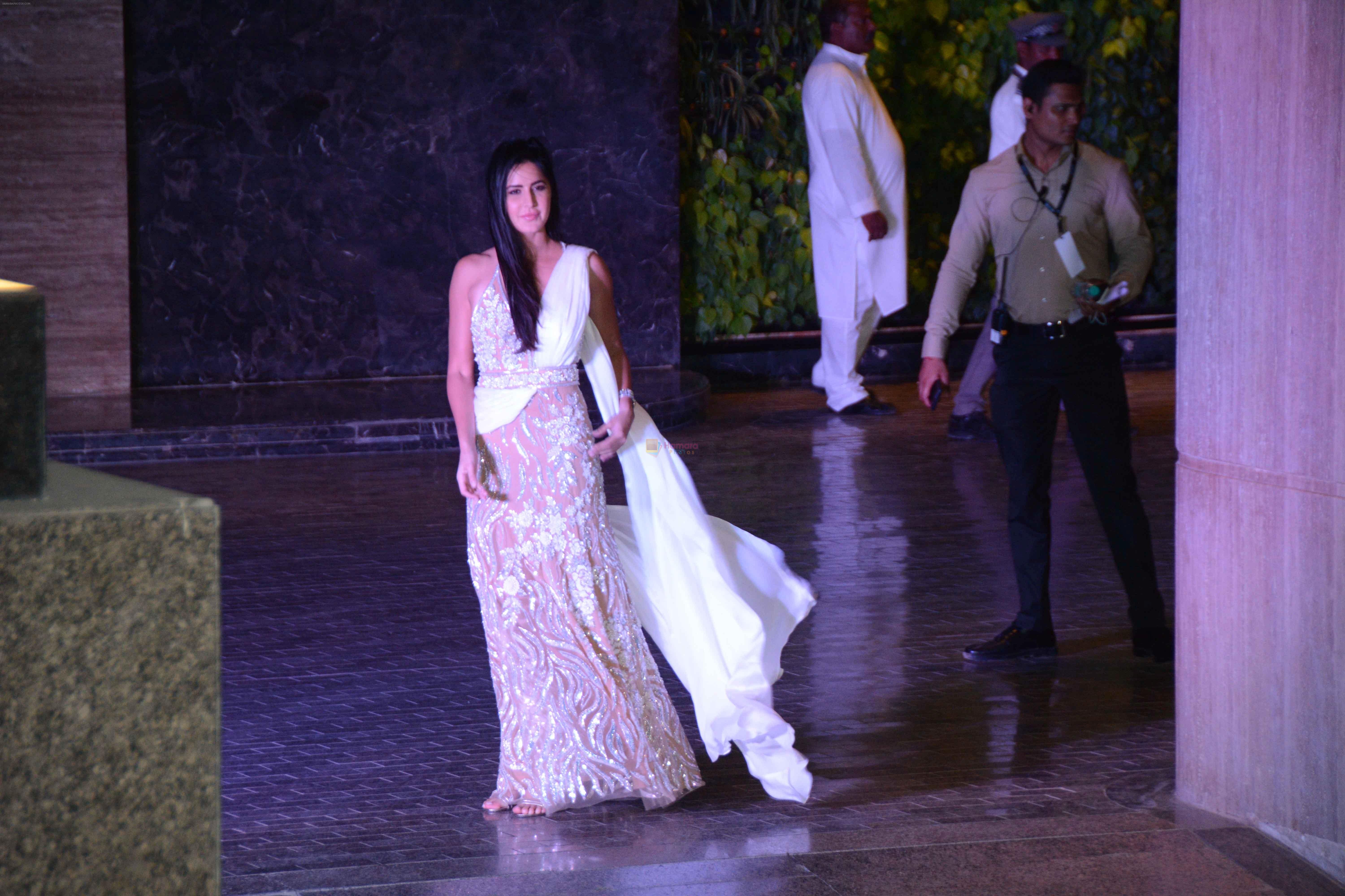 Katrina Kaif at Sonam Kapoor's Sangeet n Mehndi at bkc in mumbai on 7th May 2018