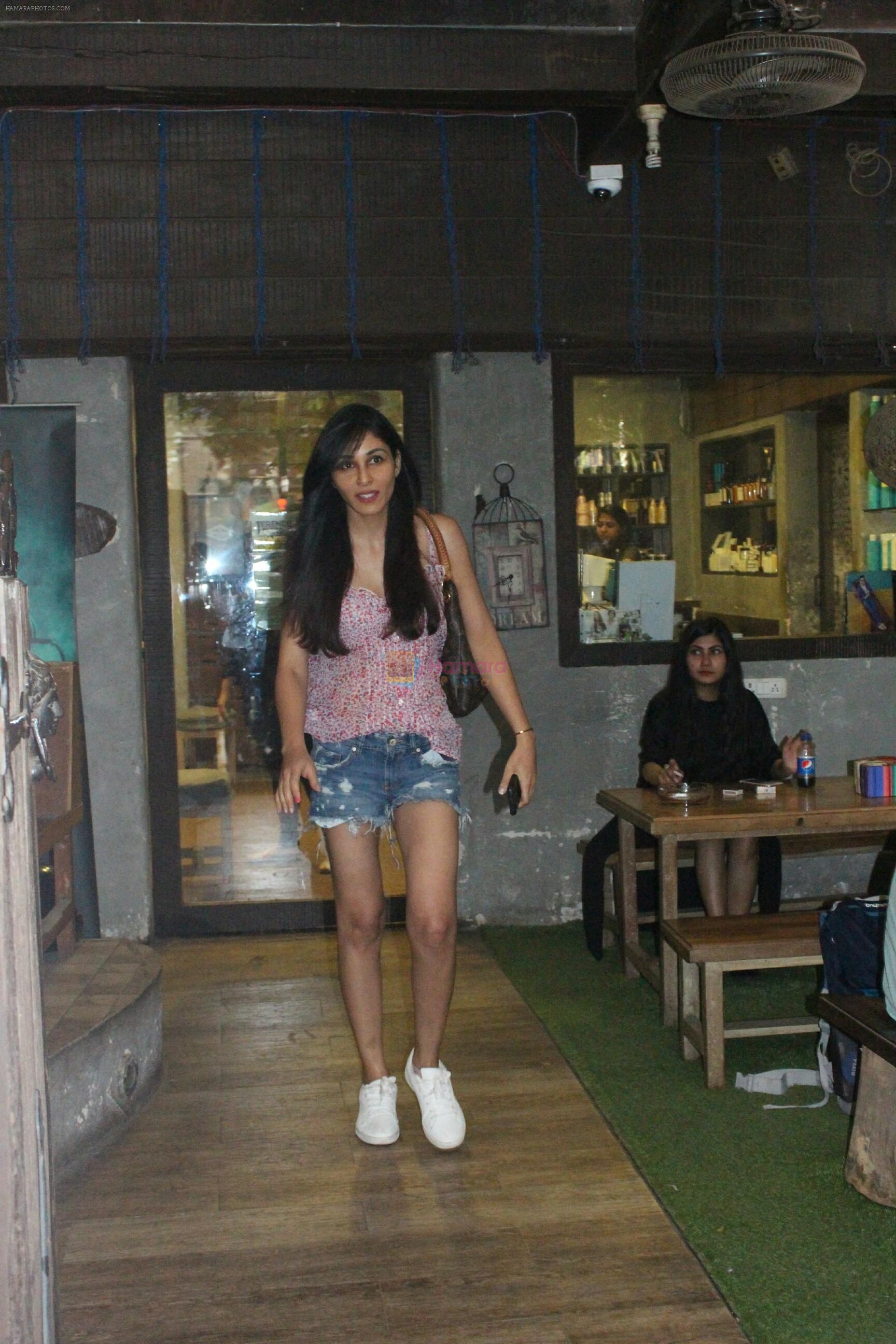 Pooja Chopra spotted at Bandra on 15th May 2018