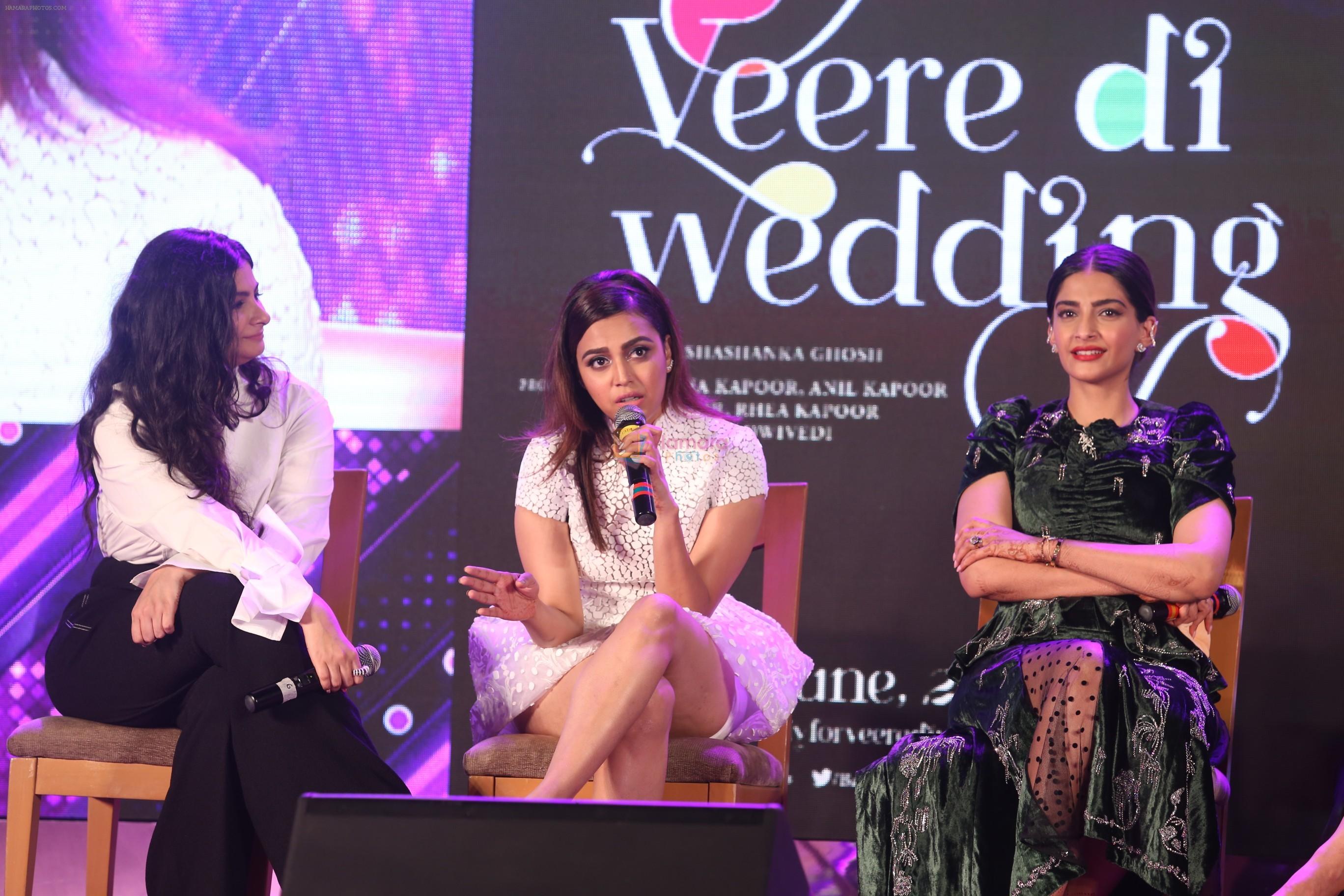 Swara Bhaskar, Sonam Kapoor, Kareena Kapoor, Shikha Talsania at the Music Launch of Veere Di Wedding at Sun n Sand in juhu on 22nd May 2018