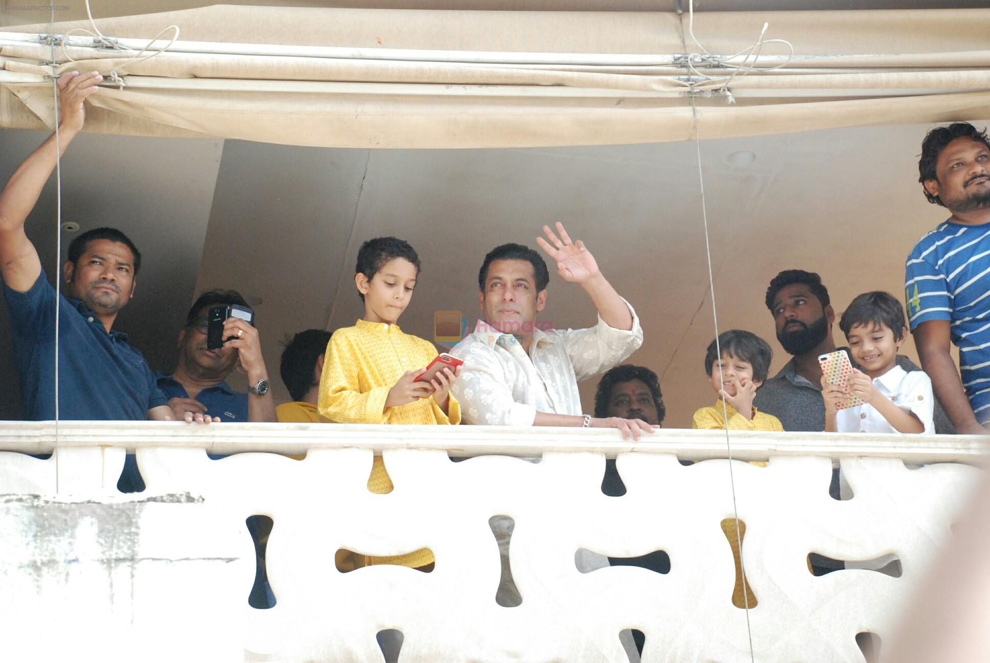 Salman khan waves to the fans on Eid from his home in bandra on 16th June 2018
