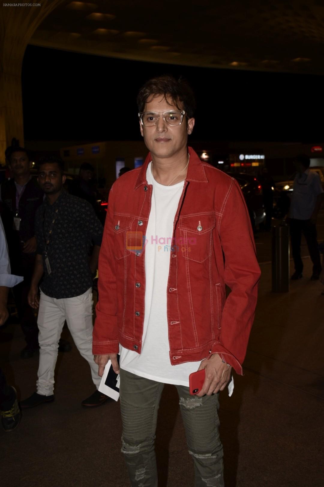 Jimmy Shergill leaving for IIFA at international airport in mumbai on 21st June 2018