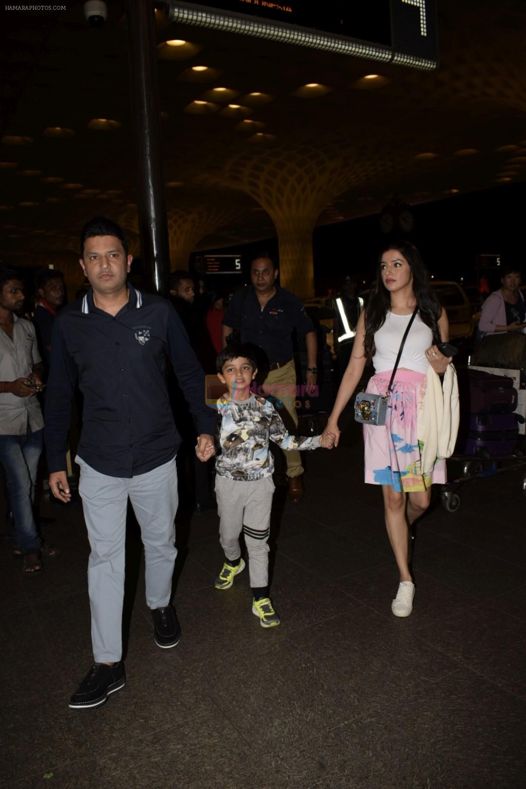 Divya Kumar leaving for IIFA at international airport in mumbai on 21st June 2018