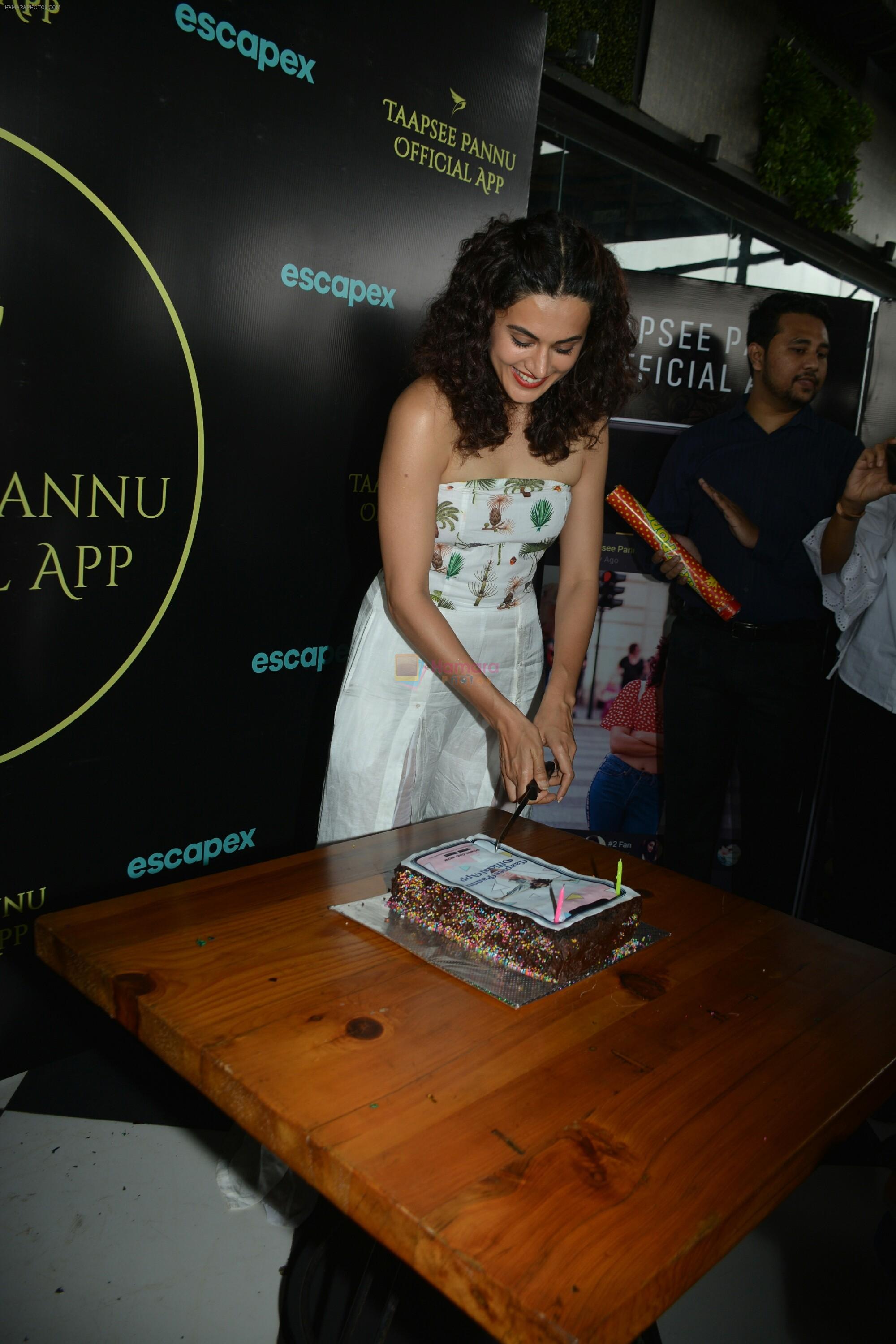 Taapsee Pannu official app launch at bombay adda bandra on 1st Aug 2018