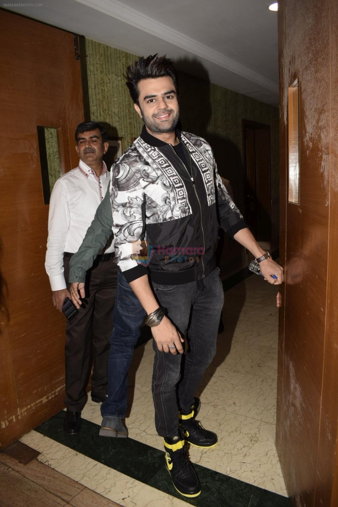 Manish Paul at the Success party of Mulk in The Club andheri on 11th Aug 2018