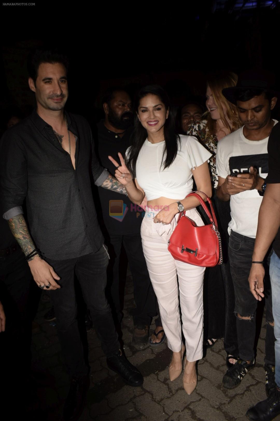 Sunny Leone, Daniel Webber Spotted At B Lounge In Juhu on 11th Aug 2018