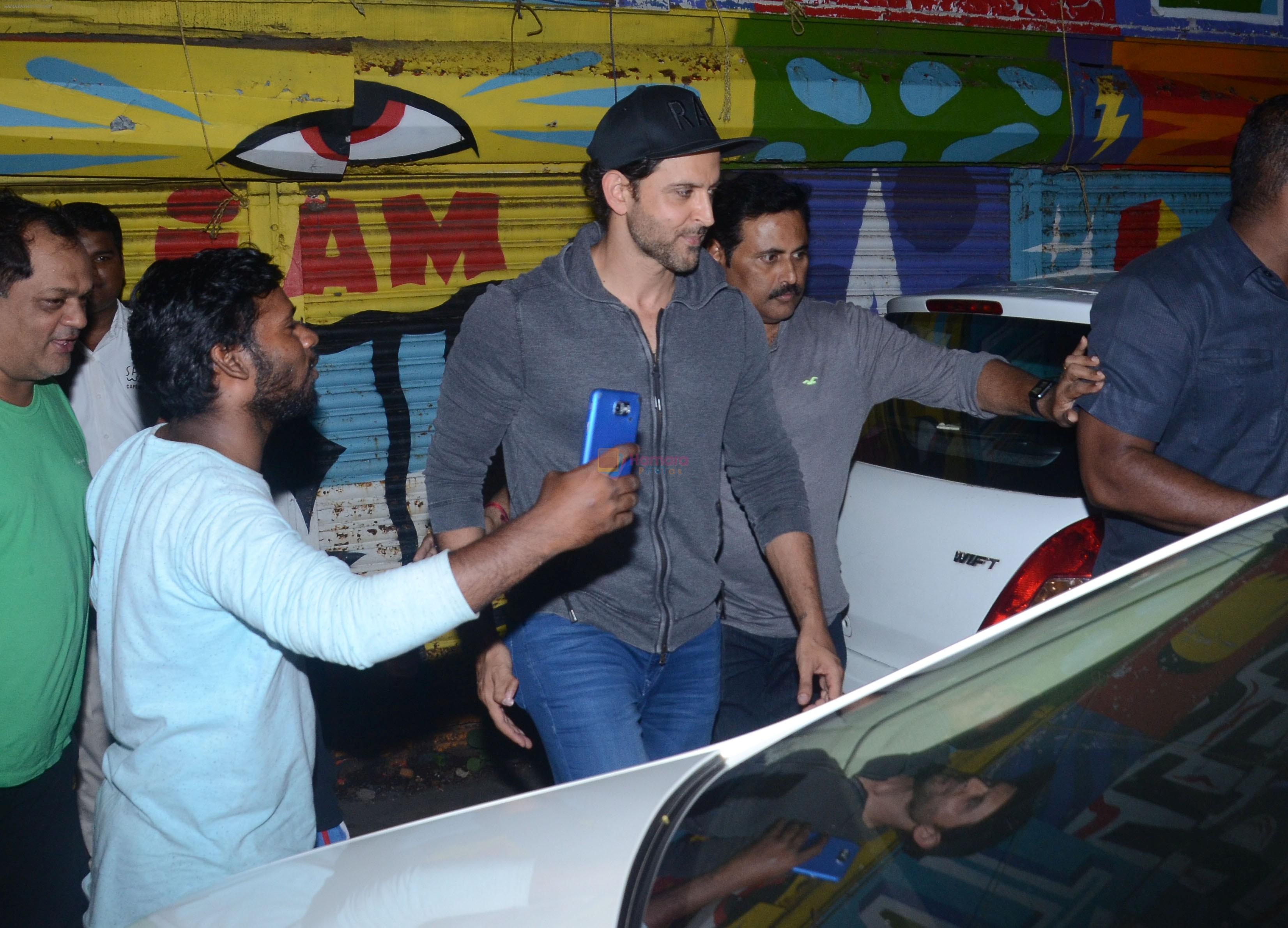 Hrithik Roshan spotted at bandra on 23rd Aug 2018
