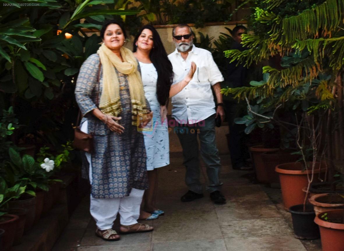 Pankaj Kapoor , Supriya Pathak & daughter Sanah Kapoor at Shahid Kapoor's house in juhu on 7th Sept 2018