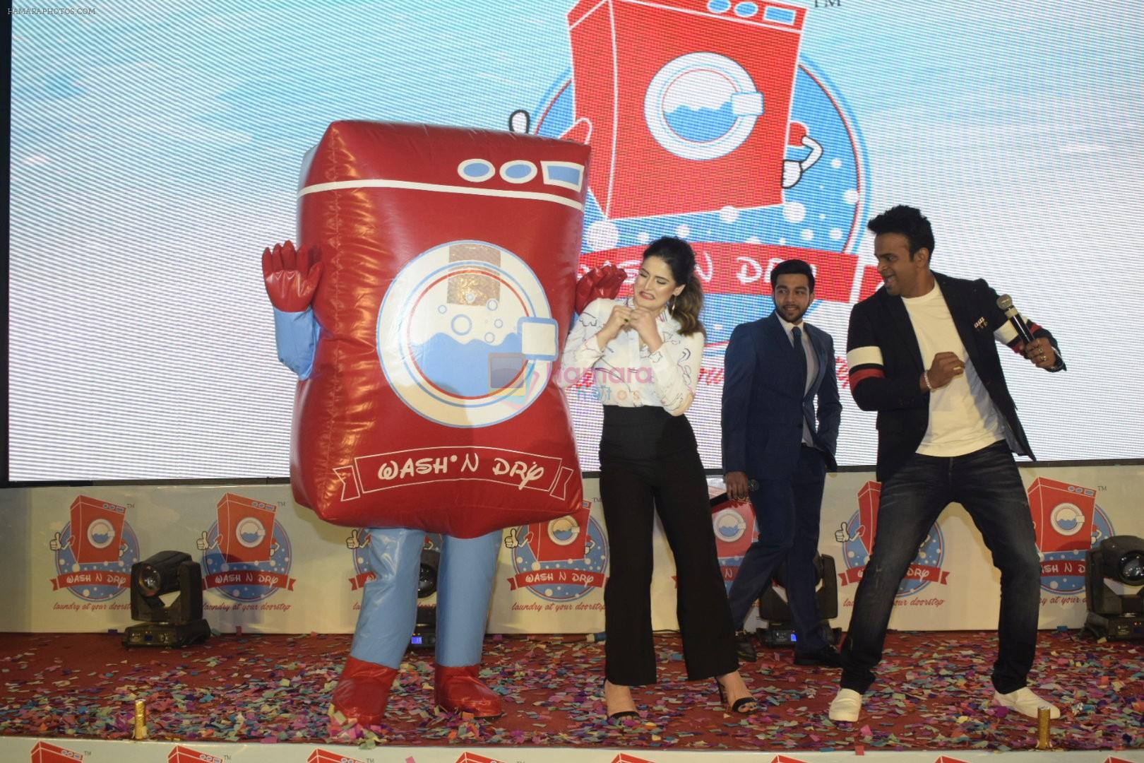 Zareen Khan at the Launch of Wash & Dry app at andheri on 10th Sept 2018