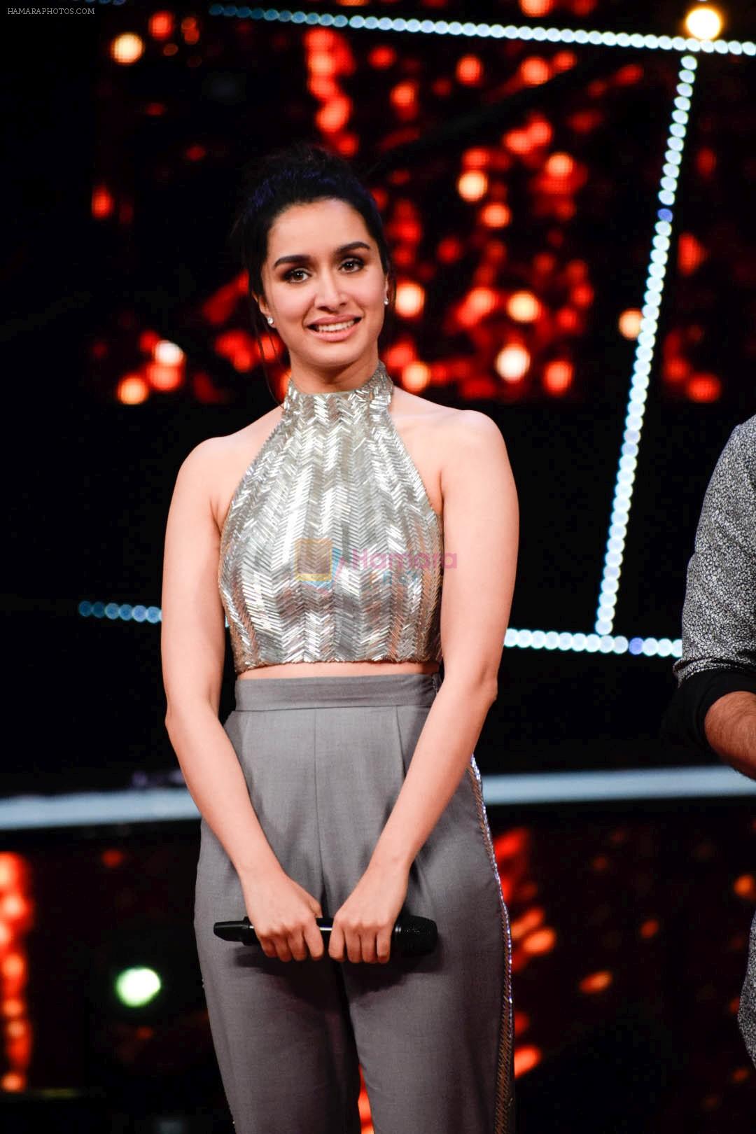 Shraddha Kapoor at the promotion of film Batti Gul Meter Chalu on the sets of Indian Idol at Yashraj in andheri on 11th Sept 2018