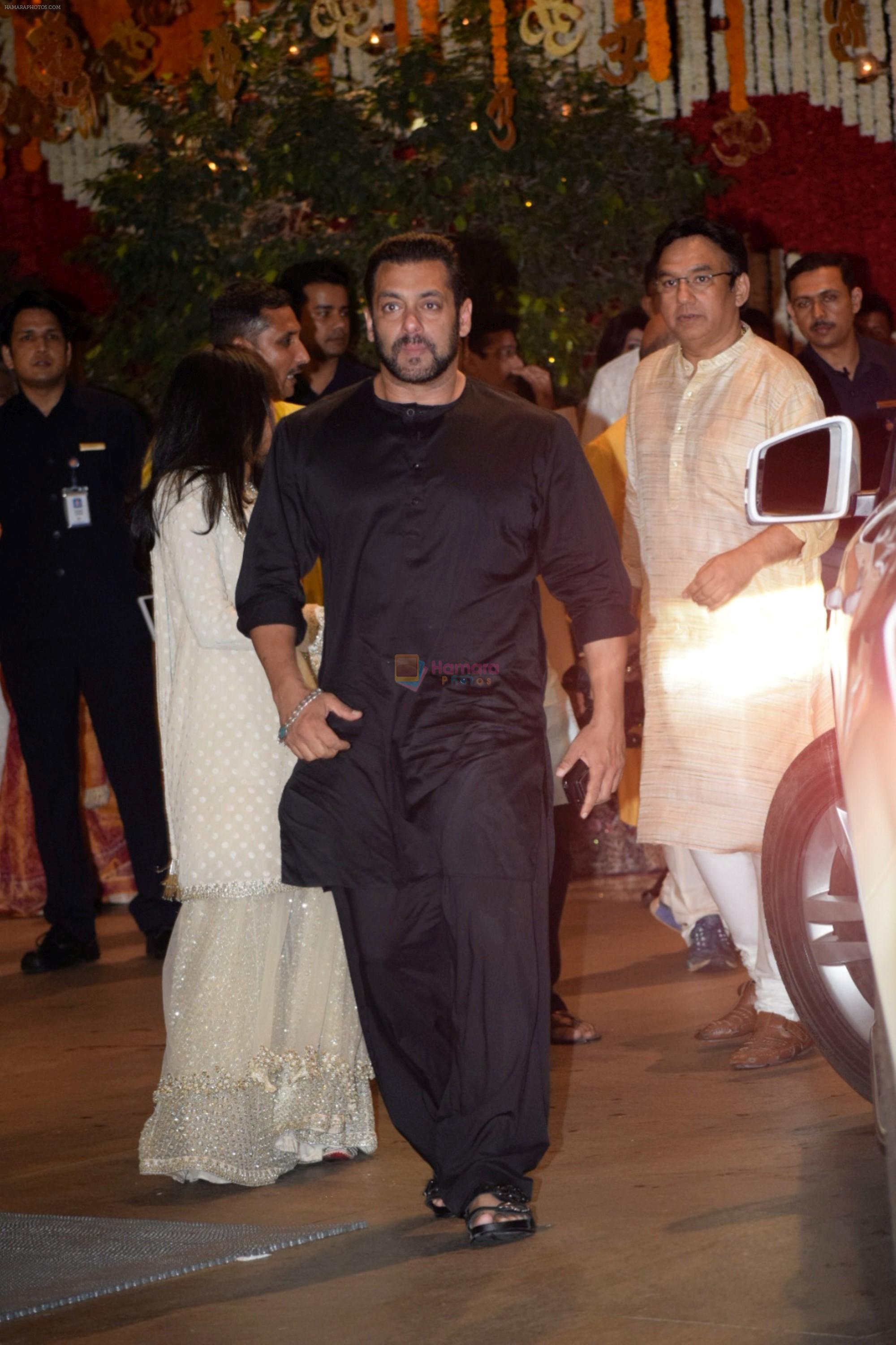 Salman Khan at Mukesh Ambani's House For Ganesha Chaturthi on 13th Sept 2018