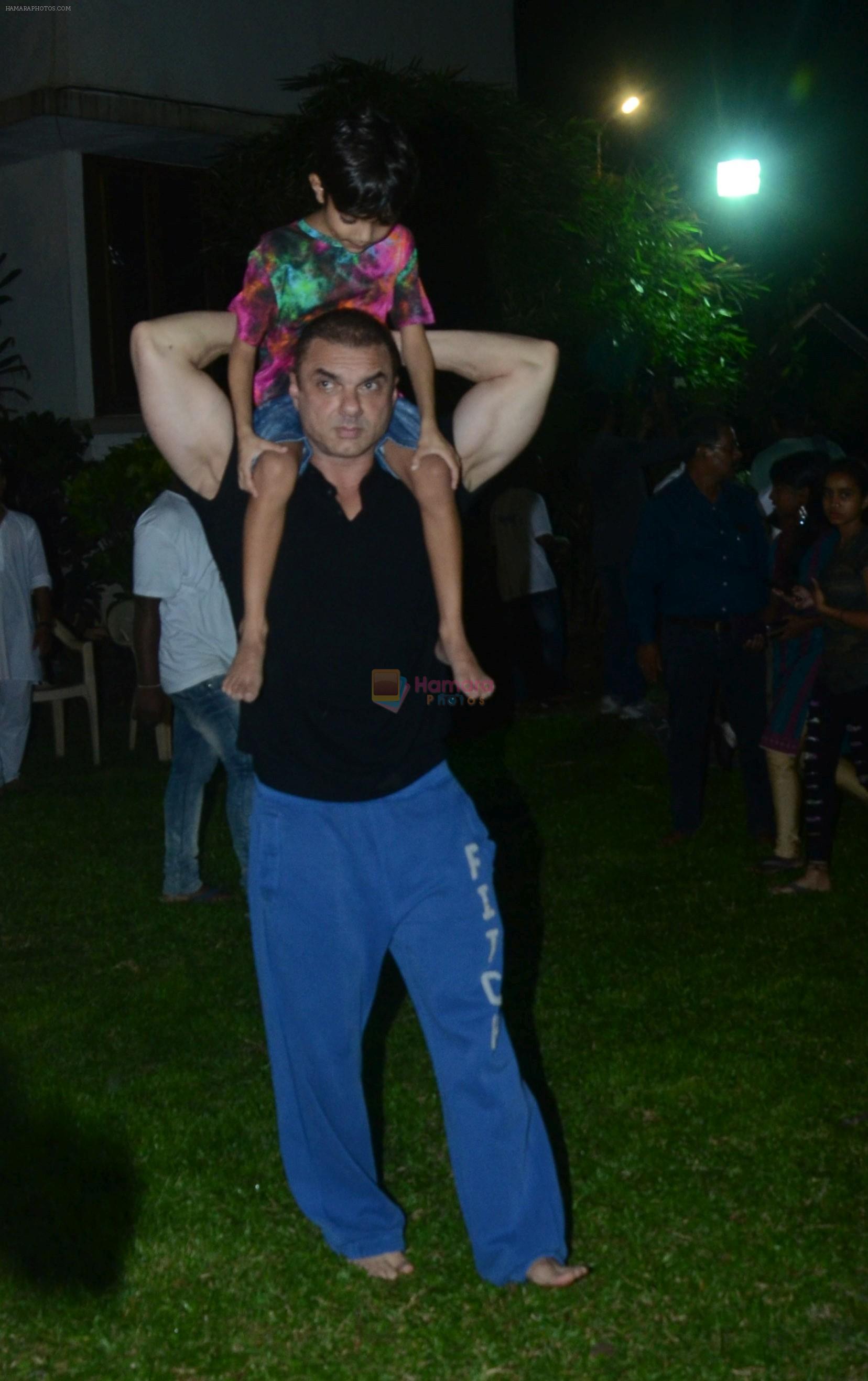 Sohail Khan at Arpita Khan's Ganpati Immersion at bandra on 14th Sept 2018