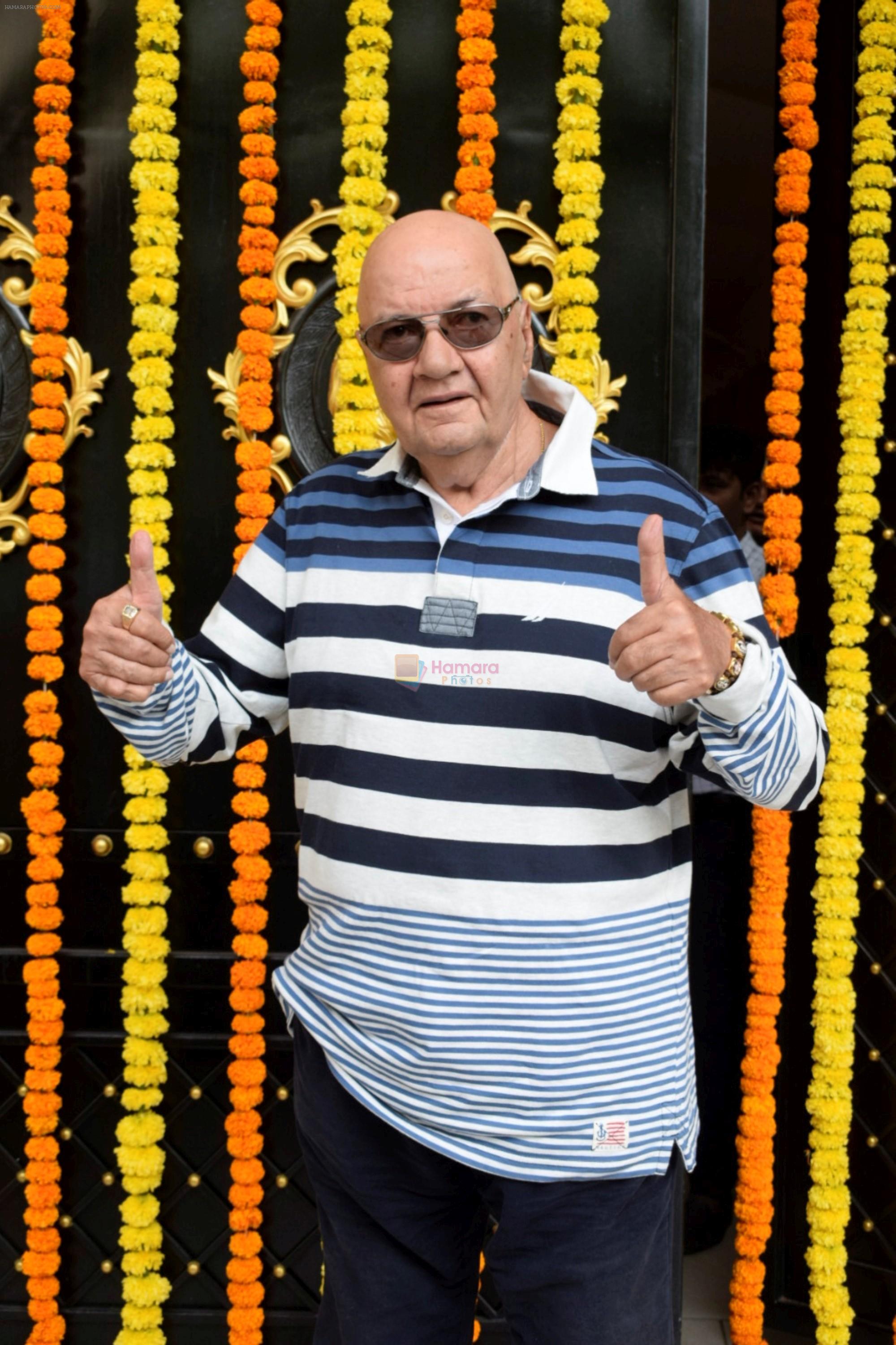 Prem Chopra at Ekta Kapoor's house for Ganpati celebration on 16th Sept 2018