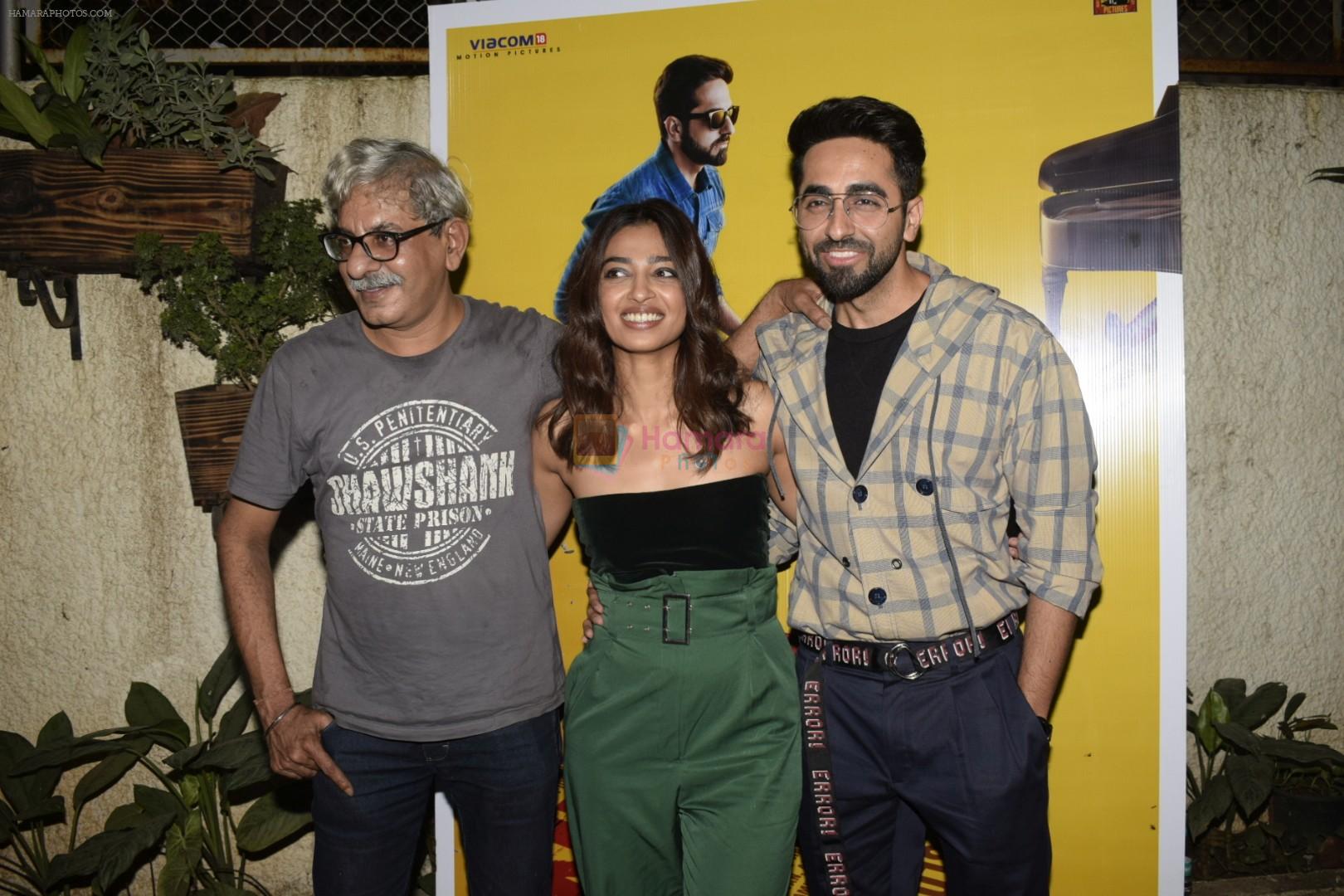 Radhika Apte, Sriram Raghavan, Ayushmann Khurrana at the Screening of film AndhaDhun at Sunny sound juhu on 1st Oct 2018
