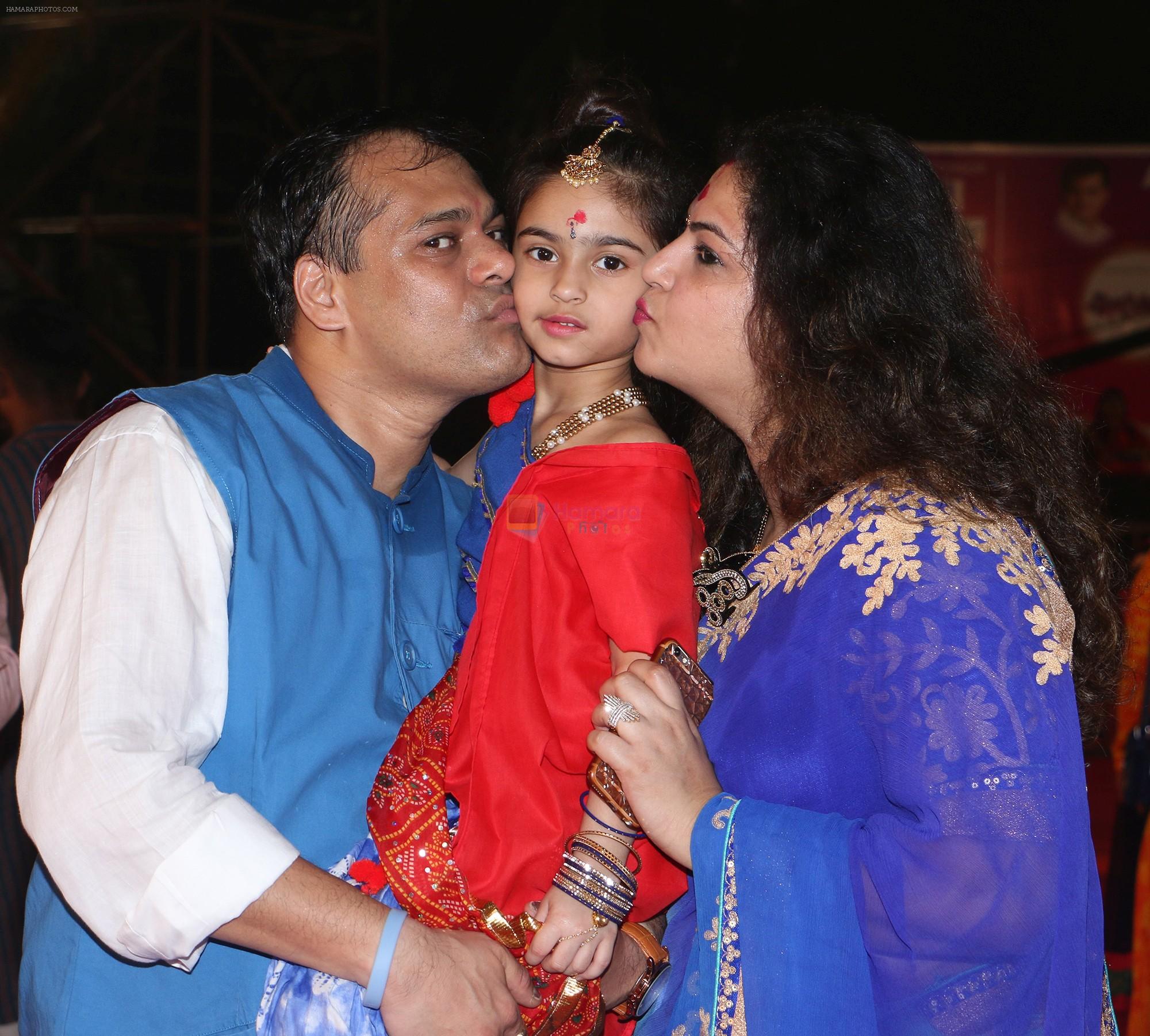 Ameet Satam with wife and kid 1 at Ameet Satam's Adarsh Navratri Utsav Day 1 at JVPD Grounds, Juhu