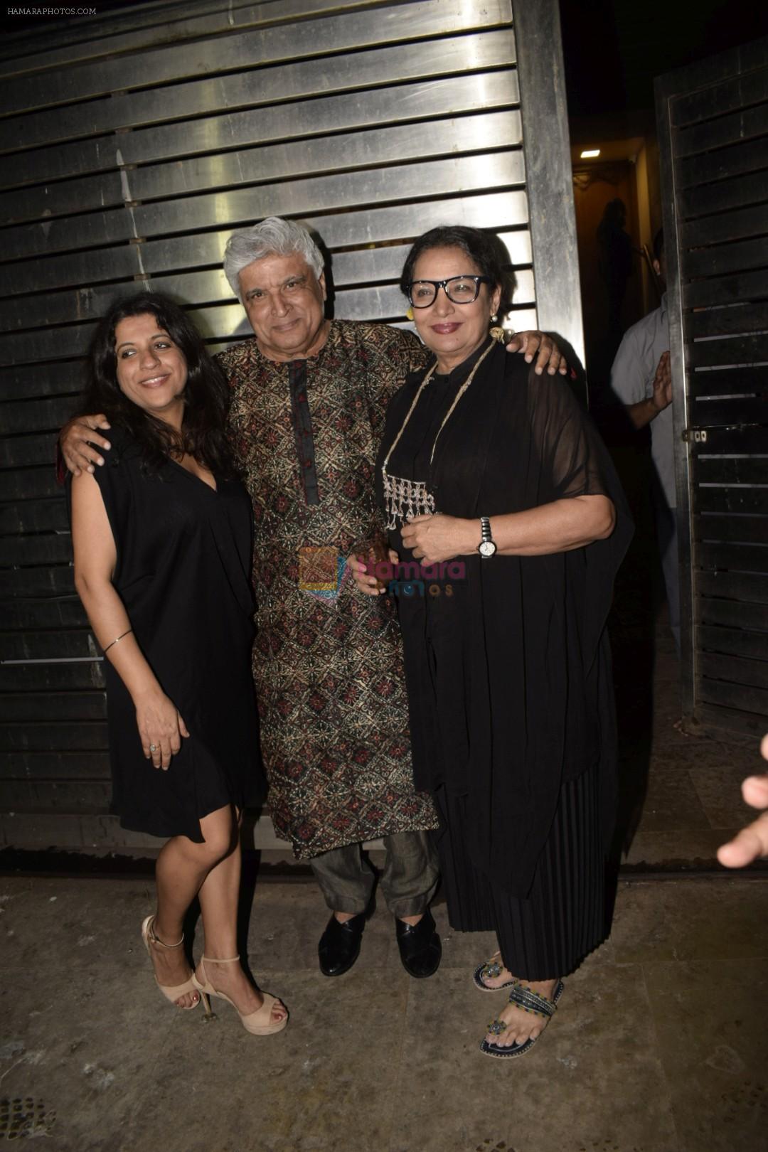 Javed Akhtar, Shabana Azmi, Zoya Akhtar at Zoya Akhtar's birthday party in bandra on 14th Oct 2018