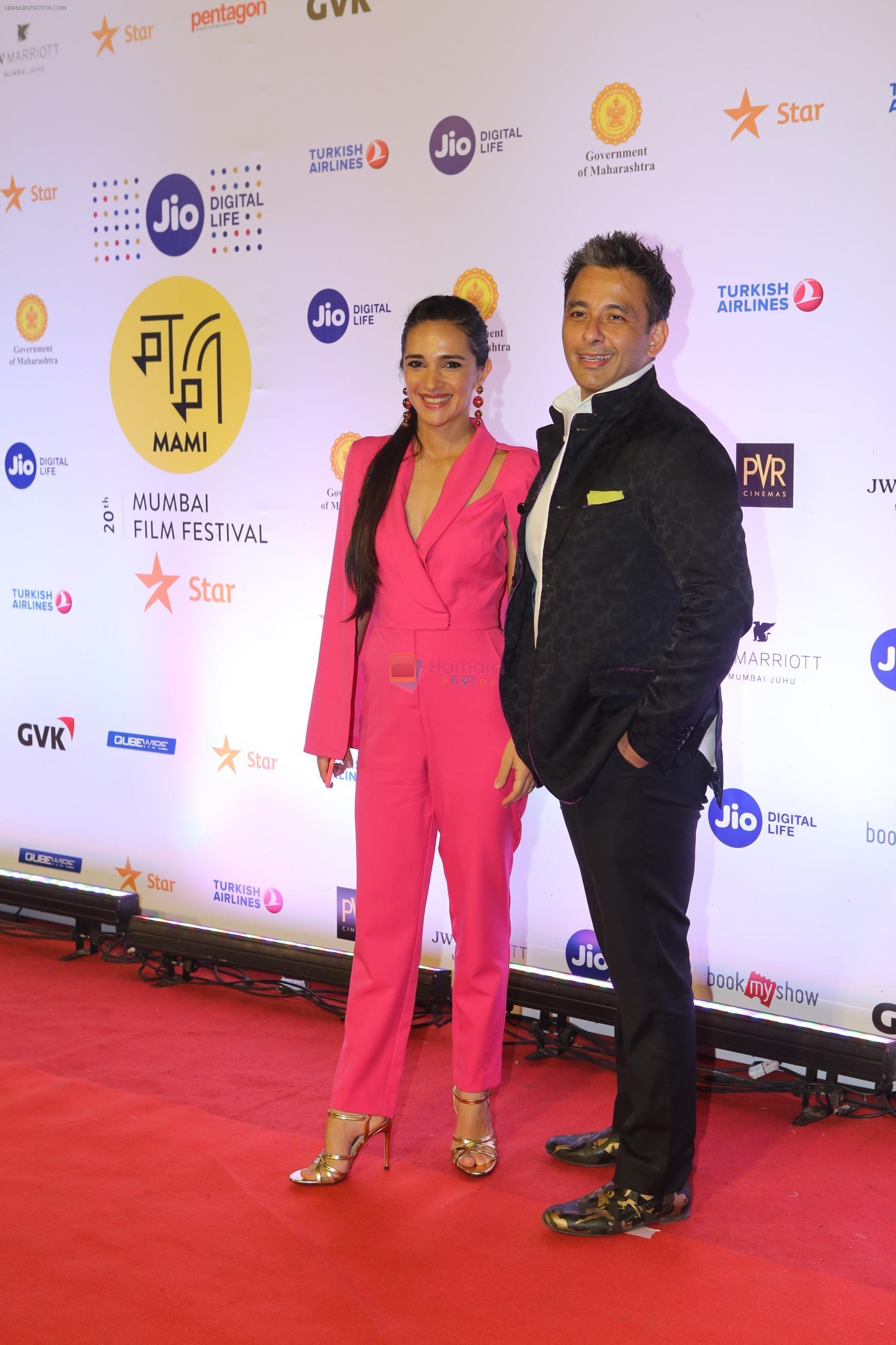 Tara Sharma at the Opening ceremony of Mami film festival in Gateway of India on 25th Oct 2018