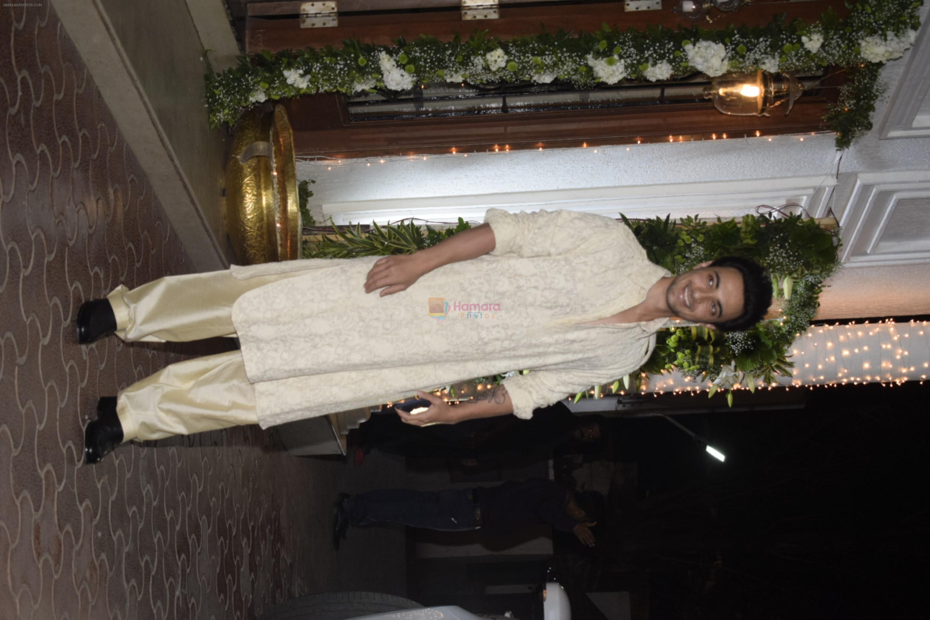 Aayush Sharma at Shilpa Shetty's Diwali party at juhu on 4th Nov 2018