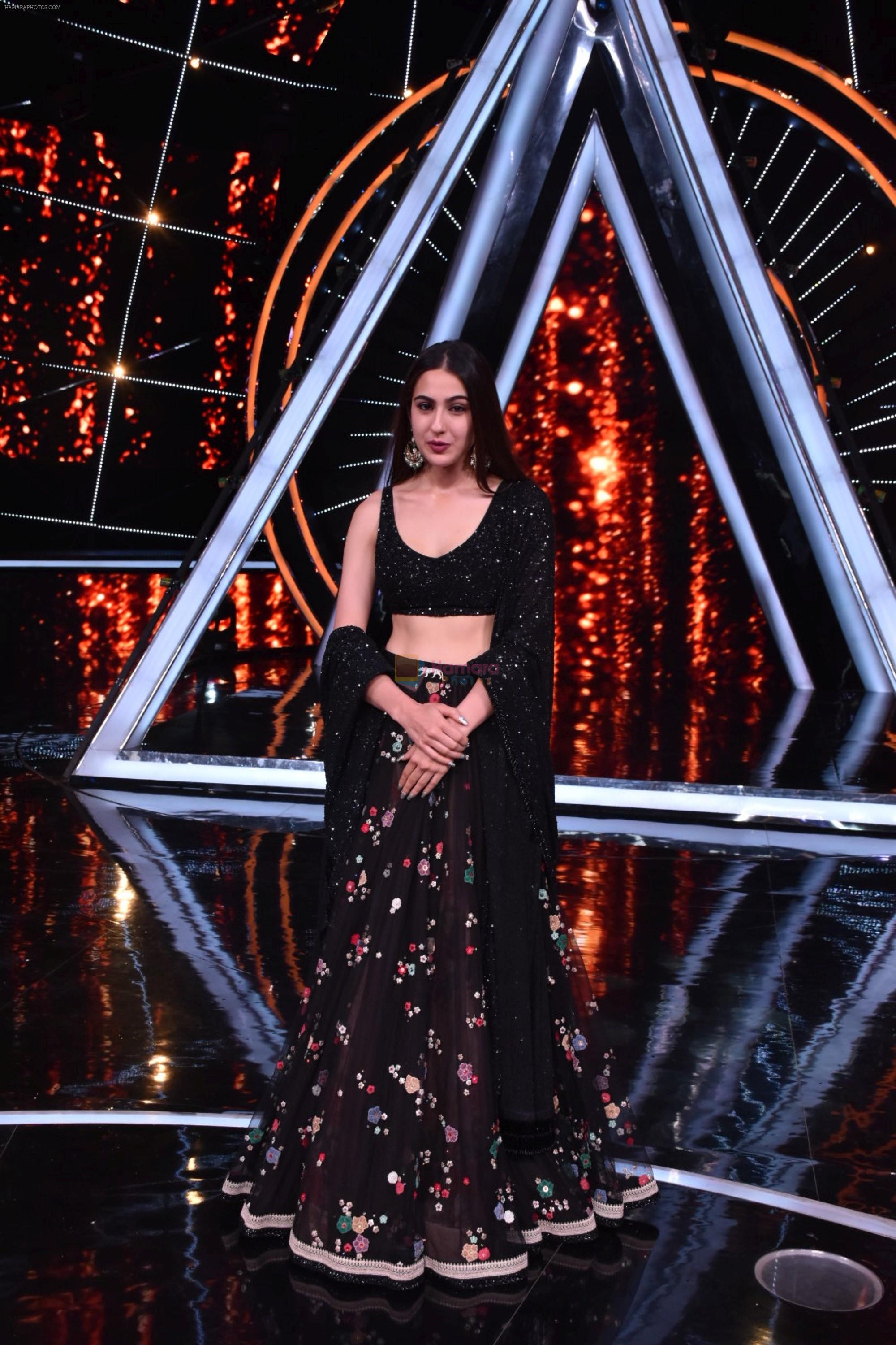 Sara ali khan at Indian Idol 10 on 12th Nov 2018