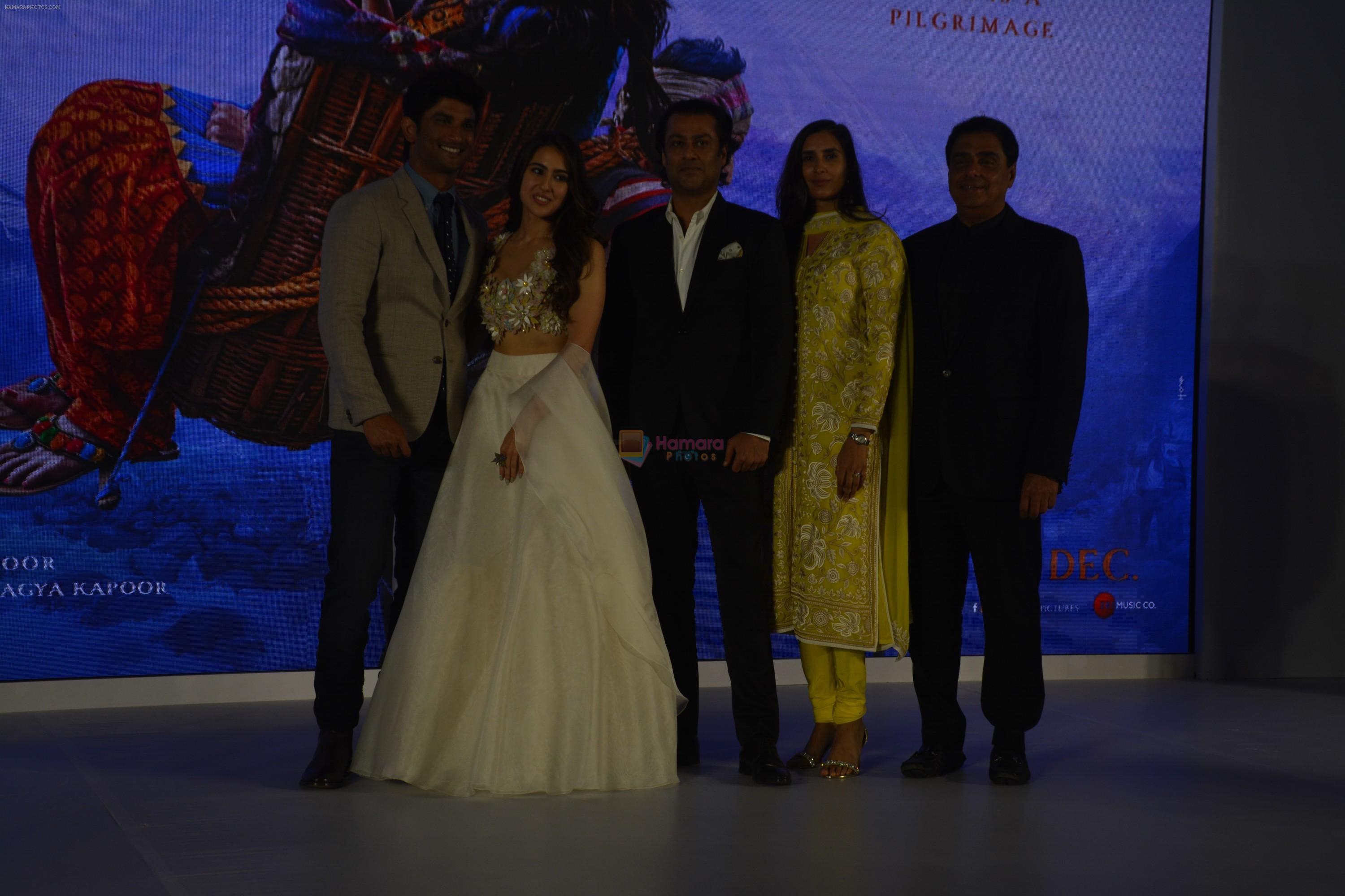 Sara Ali Khan, Sushant Singh Rajput, Abhishek Kapoor with his wife Pragya Yadav, Ronnie Screwvala at the Trailer Launch Of Film Kedarnath on 12th Nov 2018