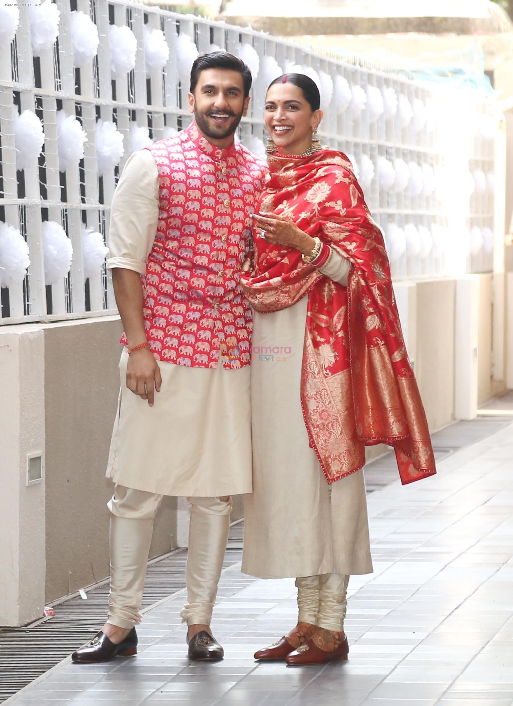 Deepika Padukone and Ranveer Singh at Ranveer's Home in Khar on 18th Nov 2018